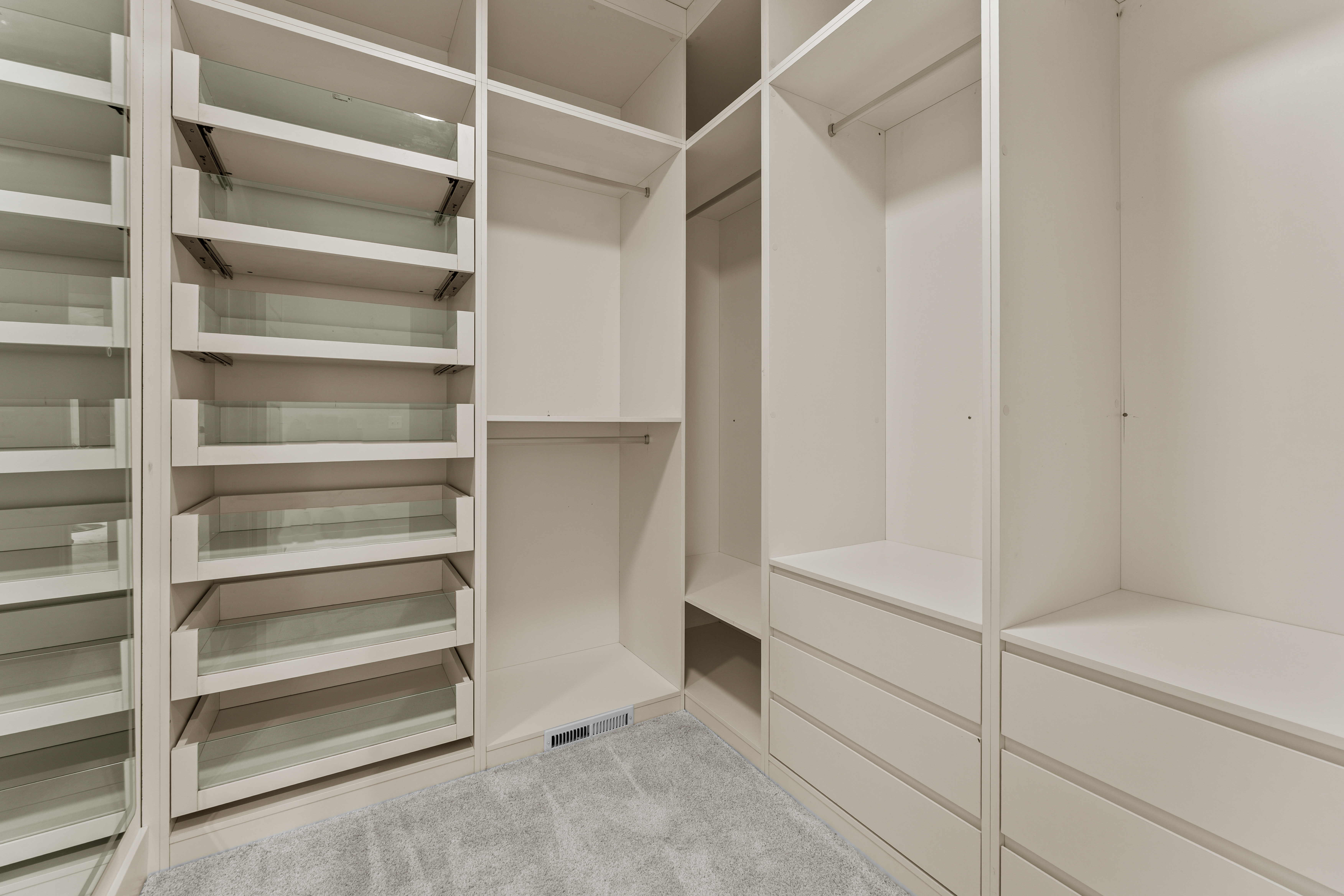  Brand-new Mid-Century Modern Masterpiece Situated on Over 4 Private Acres - 物件實景