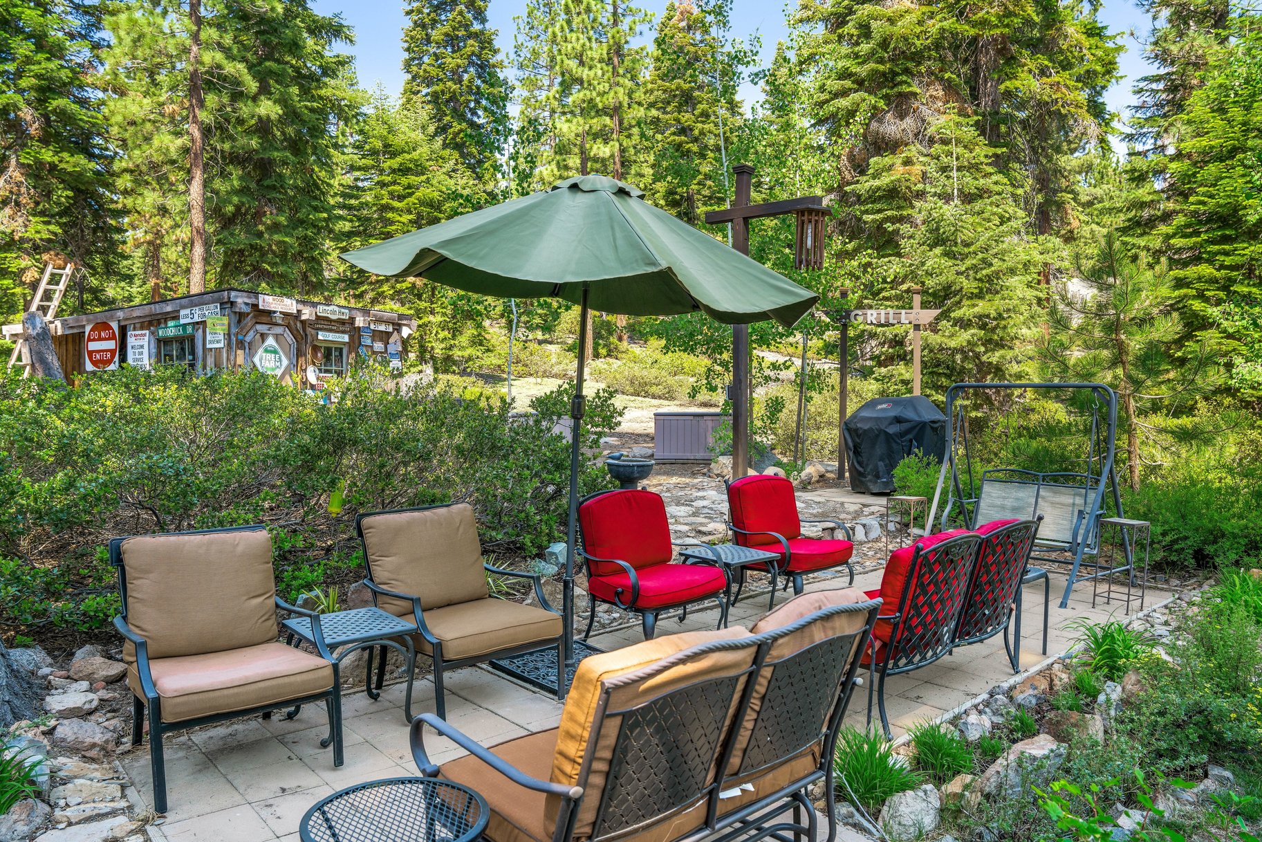  Rare, 10-acre parcel with house minutes from Tahoe City - 物件實景