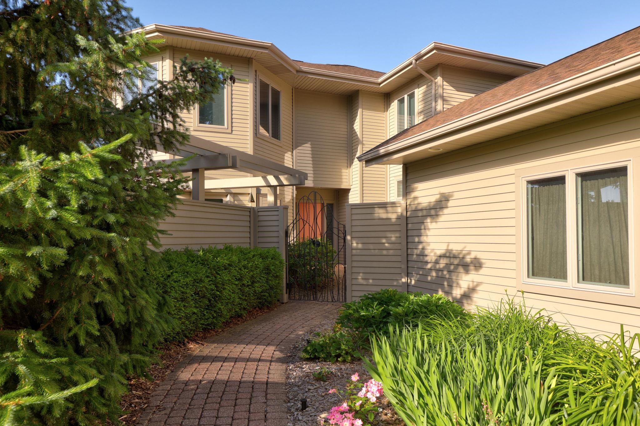 Frankenmuth, Michigan, 48734, United States, 3 Bedrooms Bedrooms, ,4 BathroomsBathrooms,Residential,For Sale,1938182