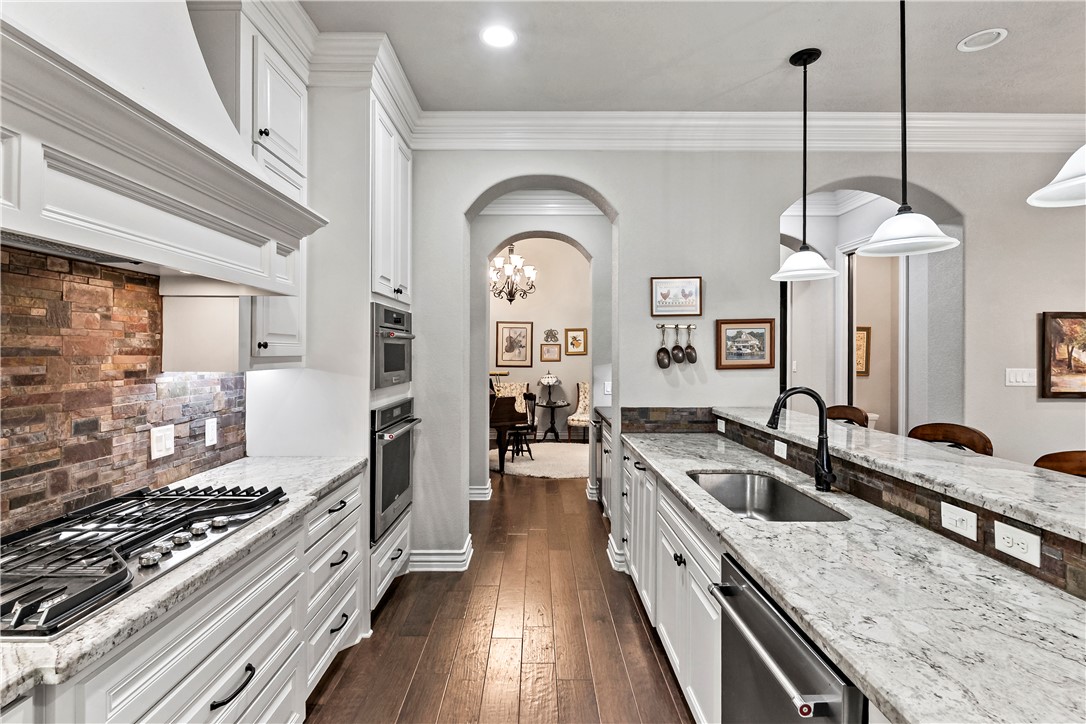 College Station, Texas, 77845, United States, 3 Bedrooms Bedrooms, ,3 BathroomsBathrooms,Residential,For Sale,1940583