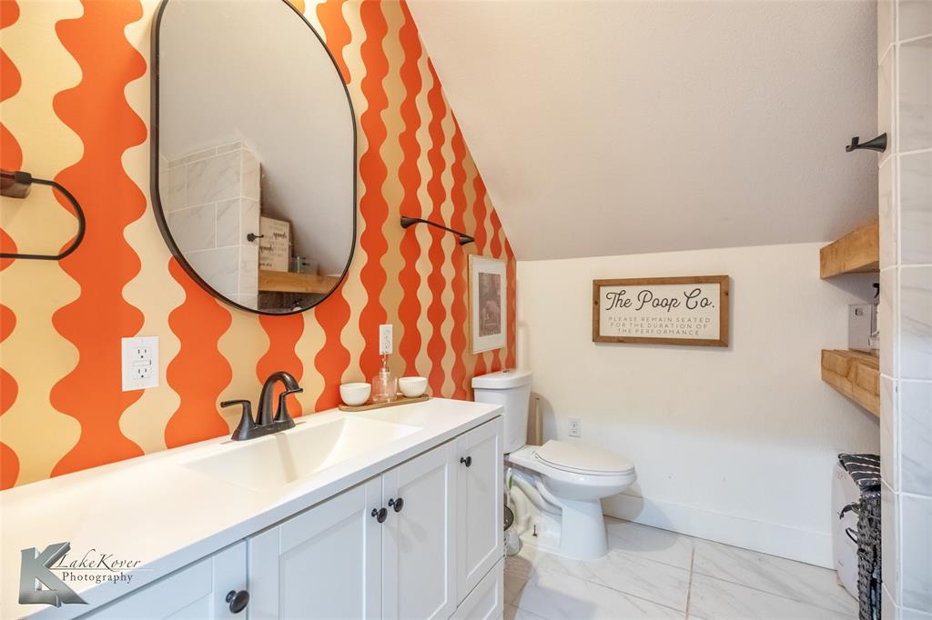 Buffalo Gap, Texas, 79508, United States, 5 Bedrooms Bedrooms, ,4 BathroomsBathrooms,Residential,For Sale,1918227