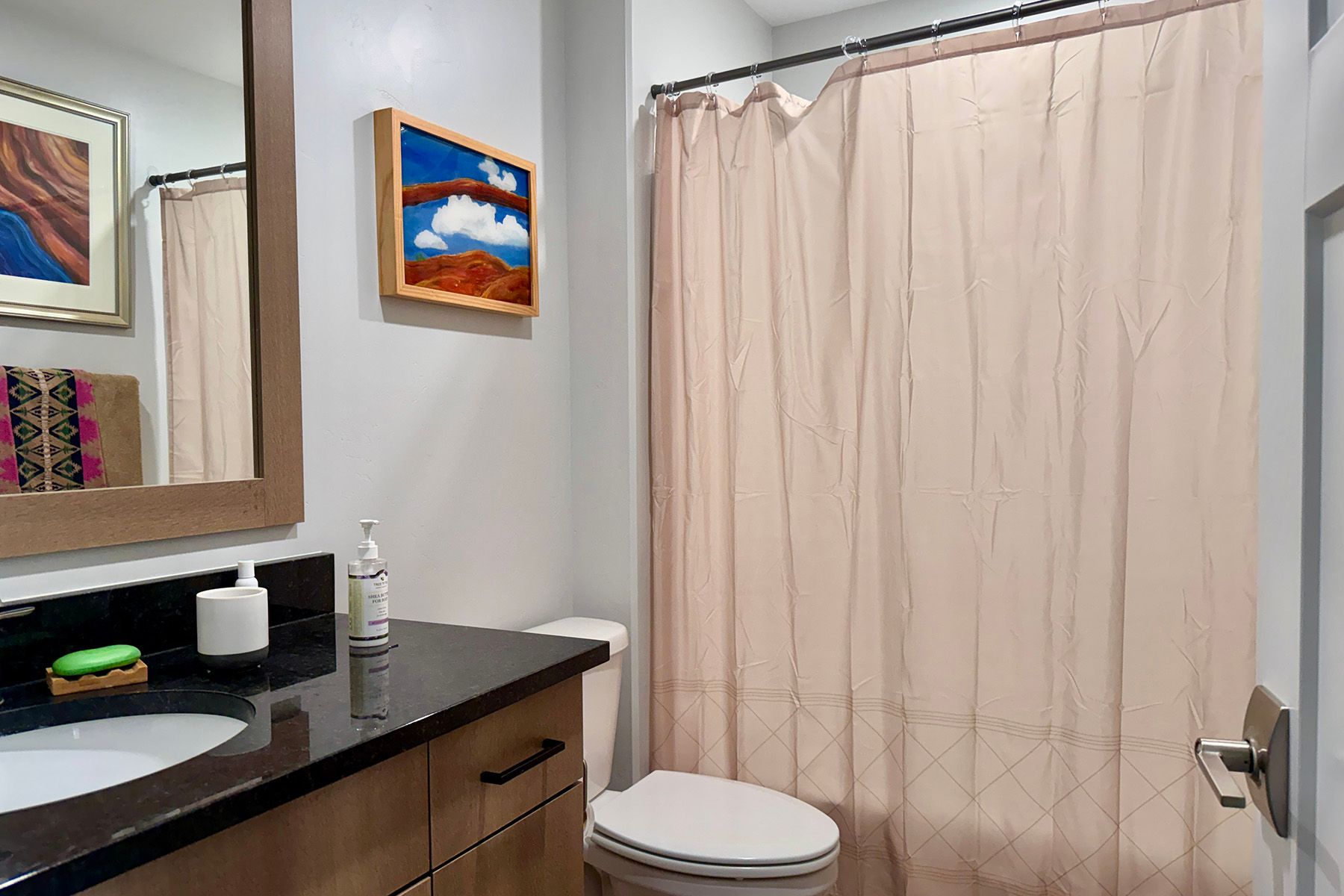  Hubbard Way - 物件實景