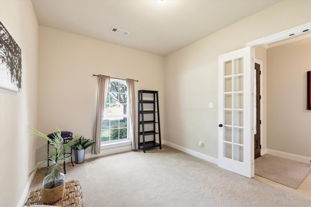 Midlothian, Texas, 76065, United States, 3 Bedrooms Bedrooms, ,2 BathroomsBathrooms,Residential,For Sale,2048786