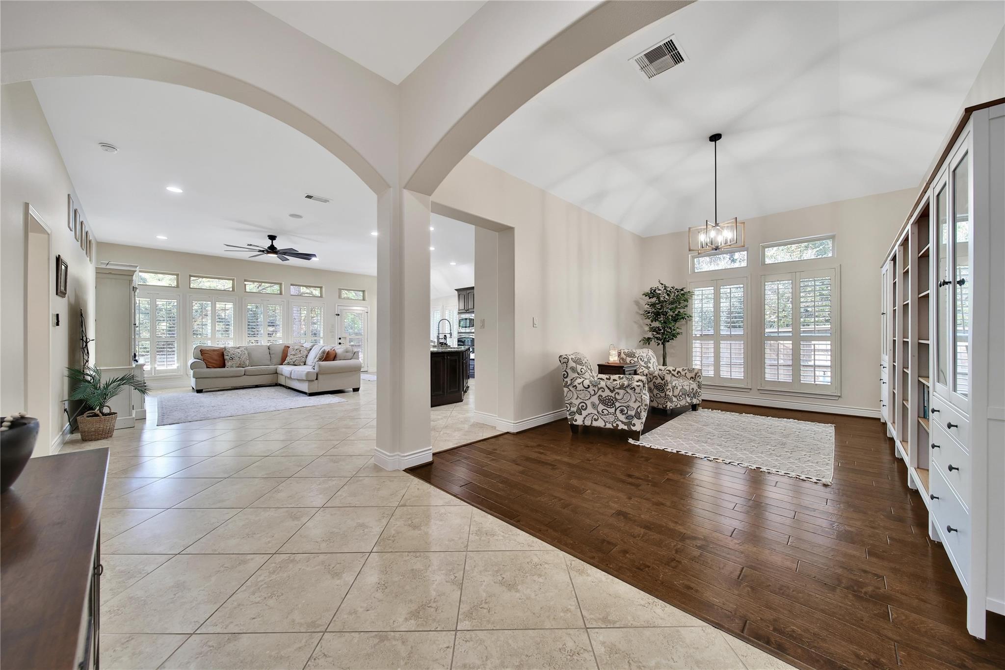 Montgomery, Texas, 77316, United States, 3 Bedrooms Bedrooms, ,3 BathroomsBathrooms,Residential,For Sale,1992455