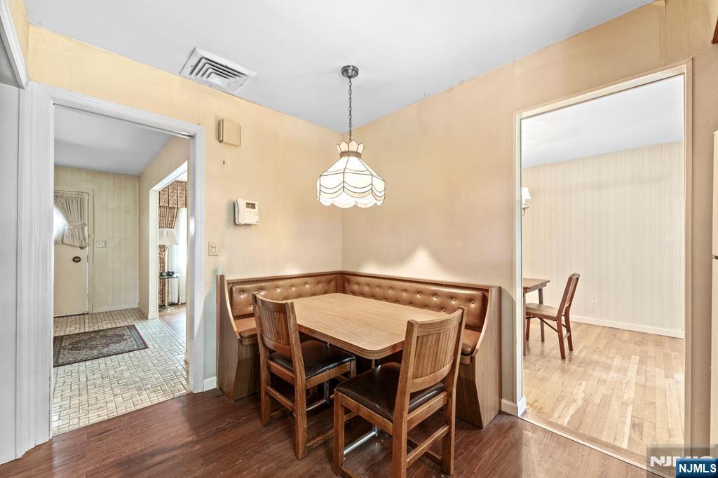Twp of Washington, New Jersey, 07676, United States, 3 Bedrooms Bedrooms, ,2 BathroomsBathrooms,Residential,For Sale,1885353