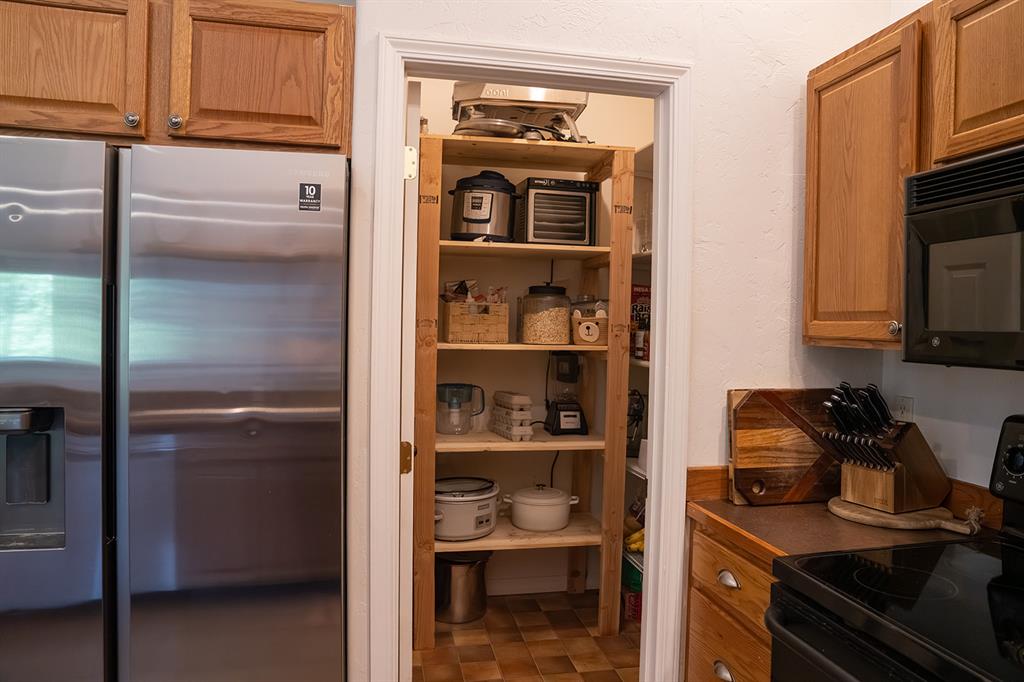 Kalispell, Montana, 59901, United States, 3 Bedrooms Bedrooms, ,3 BathroomsBathrooms,Residential,For Sale,2049347