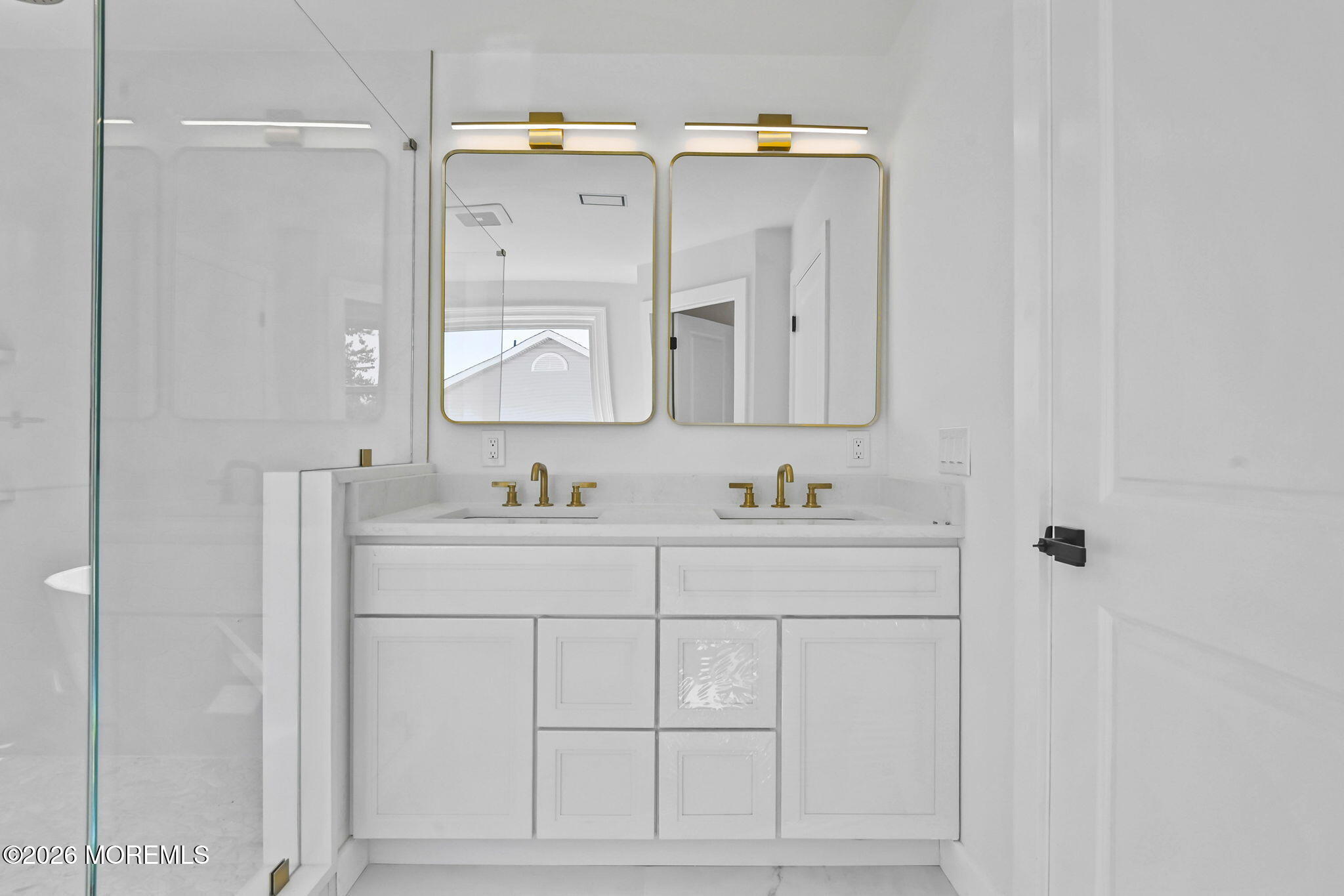 Point Pleasant, New Jersey, 08742, United States, 6 Bedrooms Bedrooms, ,5 BathroomsBathrooms,Residential,For Sale,2048997