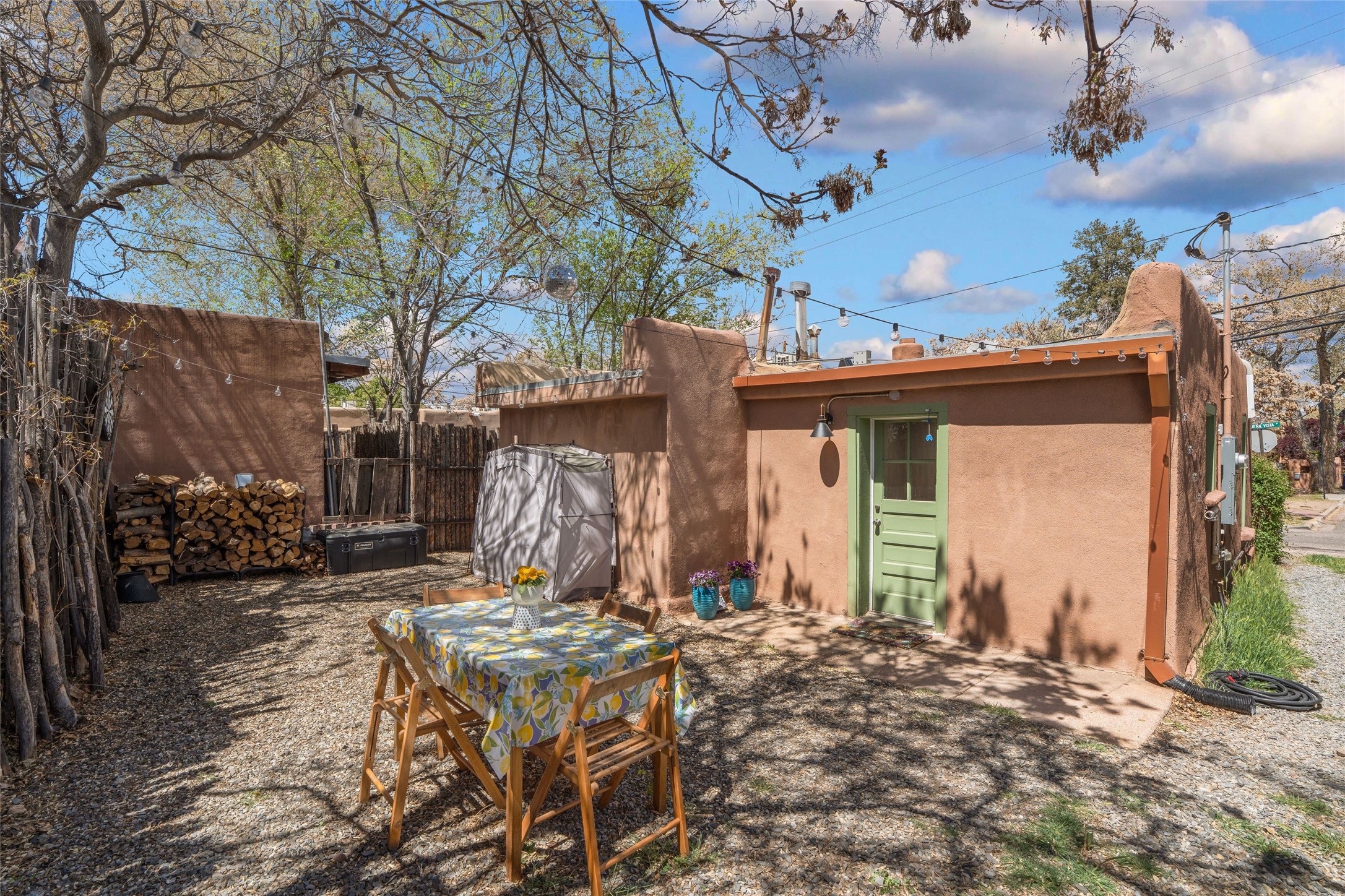  122 W. Buena Vista - 物件實景