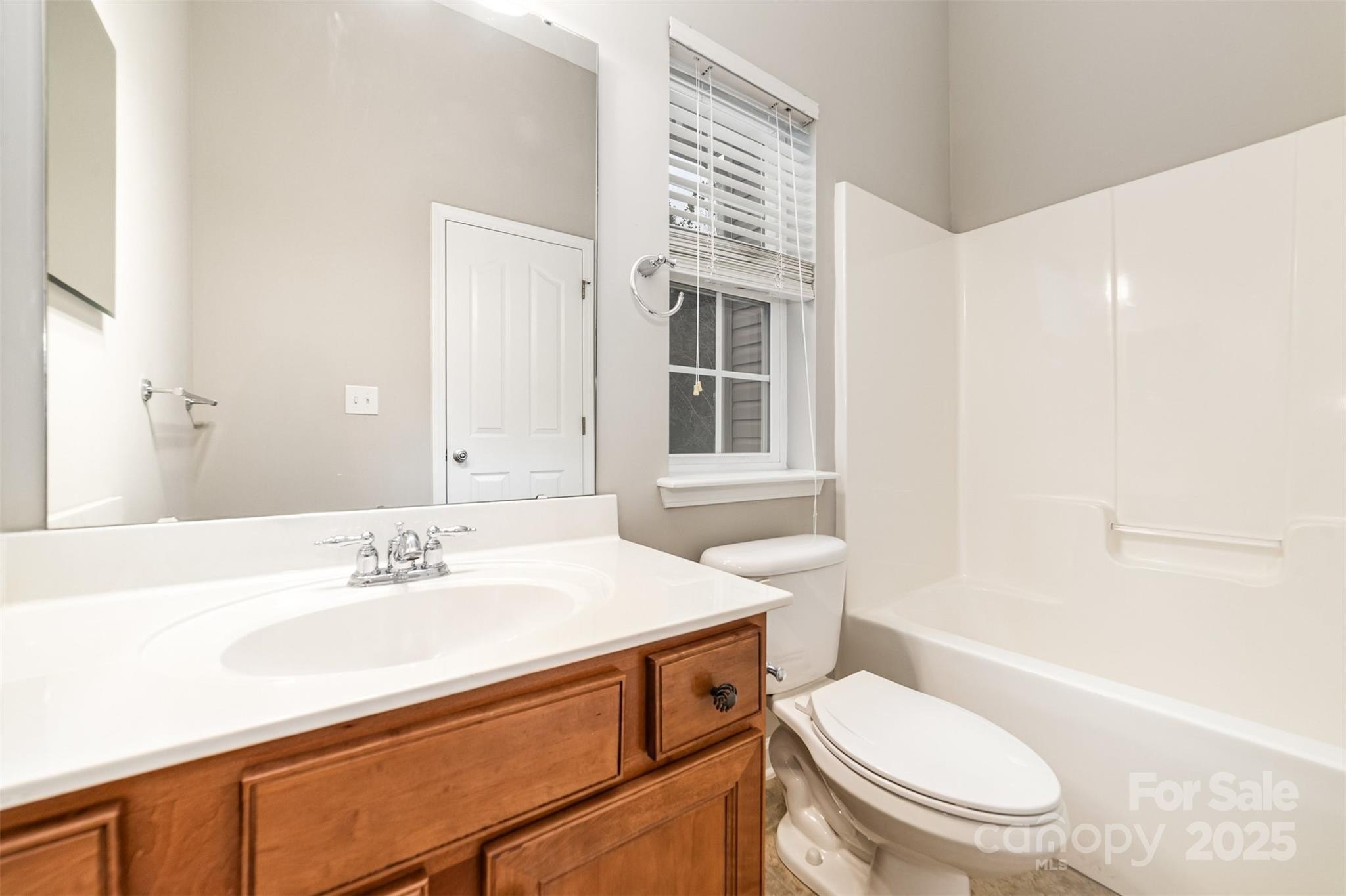 Charlotte, North Carolina, 28269, United States, 5 Bedrooms Bedrooms, ,3 BathroomsBathrooms,Residential,For Sale,1982139