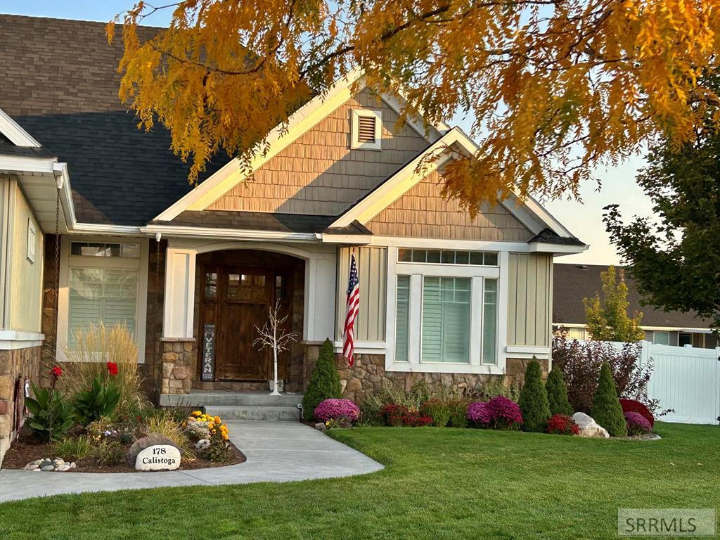 IDAHO FALLS, Idaho, 83404, United States, 4 Bedrooms Bedrooms, ,3 BathroomsBathrooms,Residential,For Sale,1873456