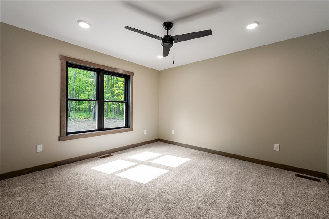 Bloomer, Wisconsin, 54724, United States, 3 Bedrooms Bedrooms, ,3 BathroomsBathrooms,Residential,For Sale,1751158