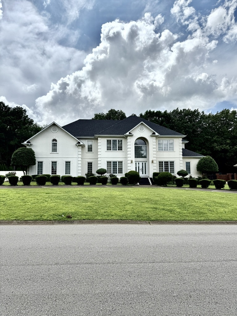 Union City, Tennessee, 38261, United States, 5 Bedrooms Bedrooms, ,6 BathroomsBathrooms,Residential,For Sale,1974158