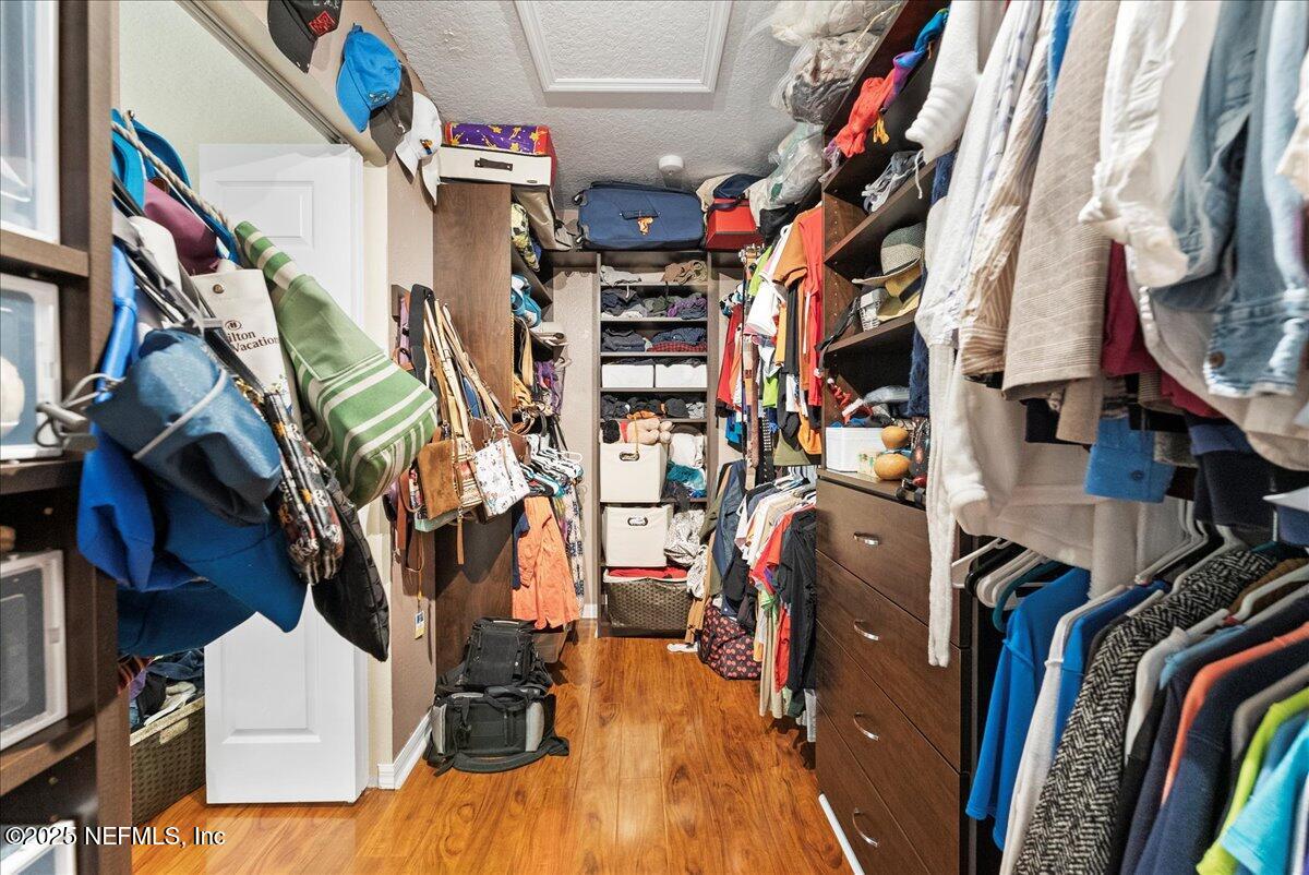 Orlando, Florida, 32825, United States, 3 Bedrooms Bedrooms, ,3 BathroomsBathrooms,Residential,For Sale,1975410