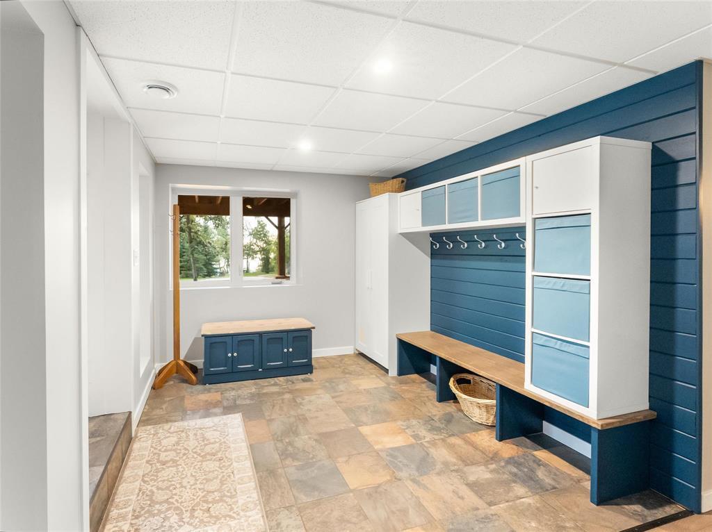 LESTER BEACH, Manitoba, R0E 0E0, CA, 4 Bedrooms Bedrooms, ,3 BathroomsBathrooms,Residential,For Sale,1949698