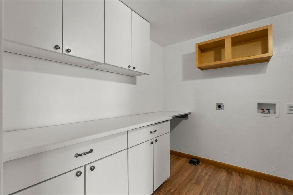 Durango, Colorado, 81303, United States, 4 Bedrooms Bedrooms, ,3 BathroomsBathrooms,Residential,For Sale,1947103