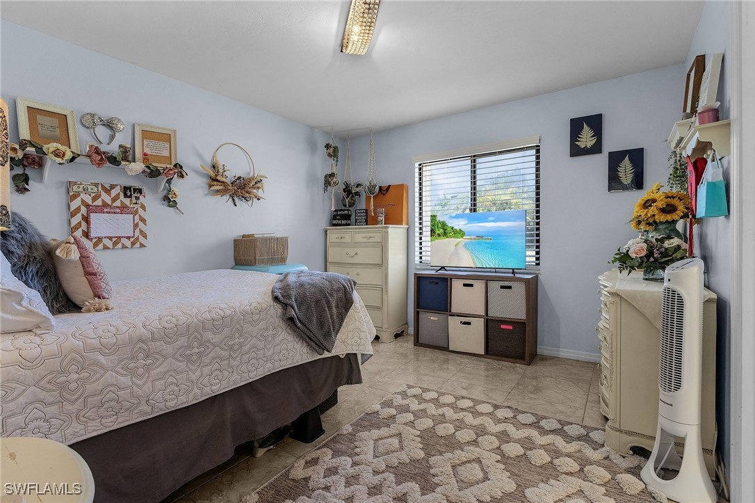 Cape Coral, Florida, 33904, United States, 5 Bedrooms Bedrooms, ,5 BathroomsBathrooms,Residential,For Sale,1978634