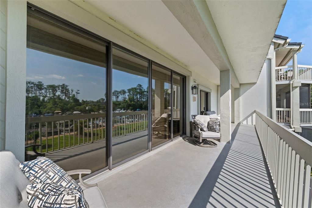 Orlando, Florida, 32819, United States, 2 Bedrooms Bedrooms, ,2 BathroomsBathrooms,Residential,For Sale,1787410