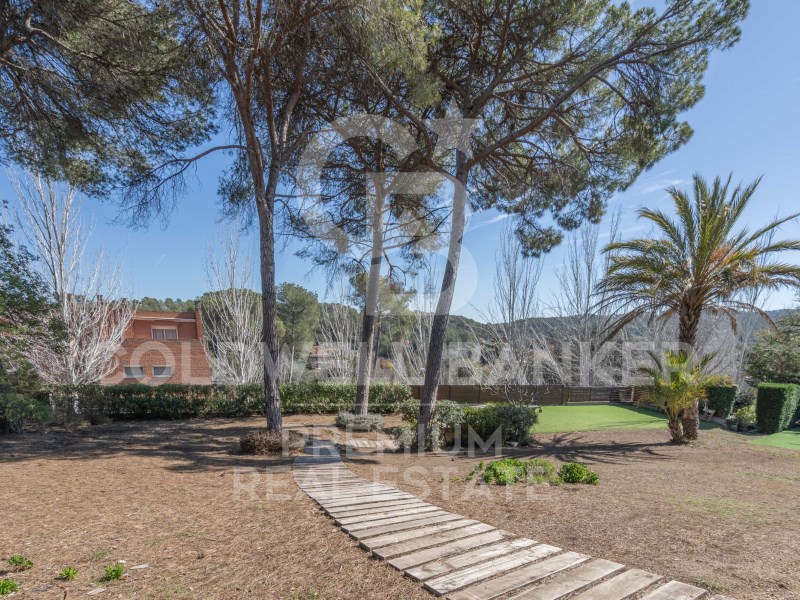 Sant Cugat del Vallès, Catalonia, ES, 6 Bedrooms Bedrooms, ,8 BathroomsBathrooms,Residential,For Sale,1627938