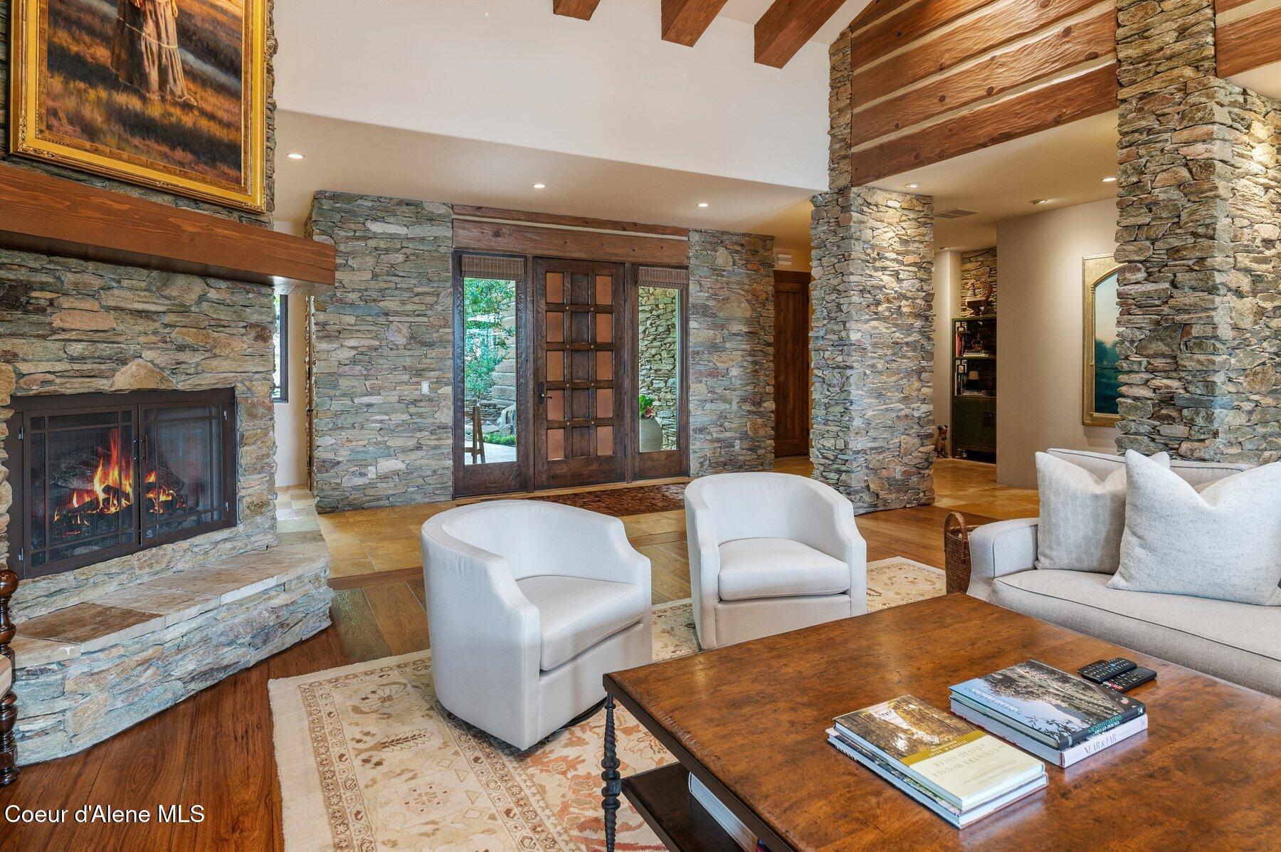 Coeur D'alene, Idaho, 83814, United States, 3 Bedrooms Bedrooms, ,1 BathroomBathrooms,Residential,For Sale,1837044