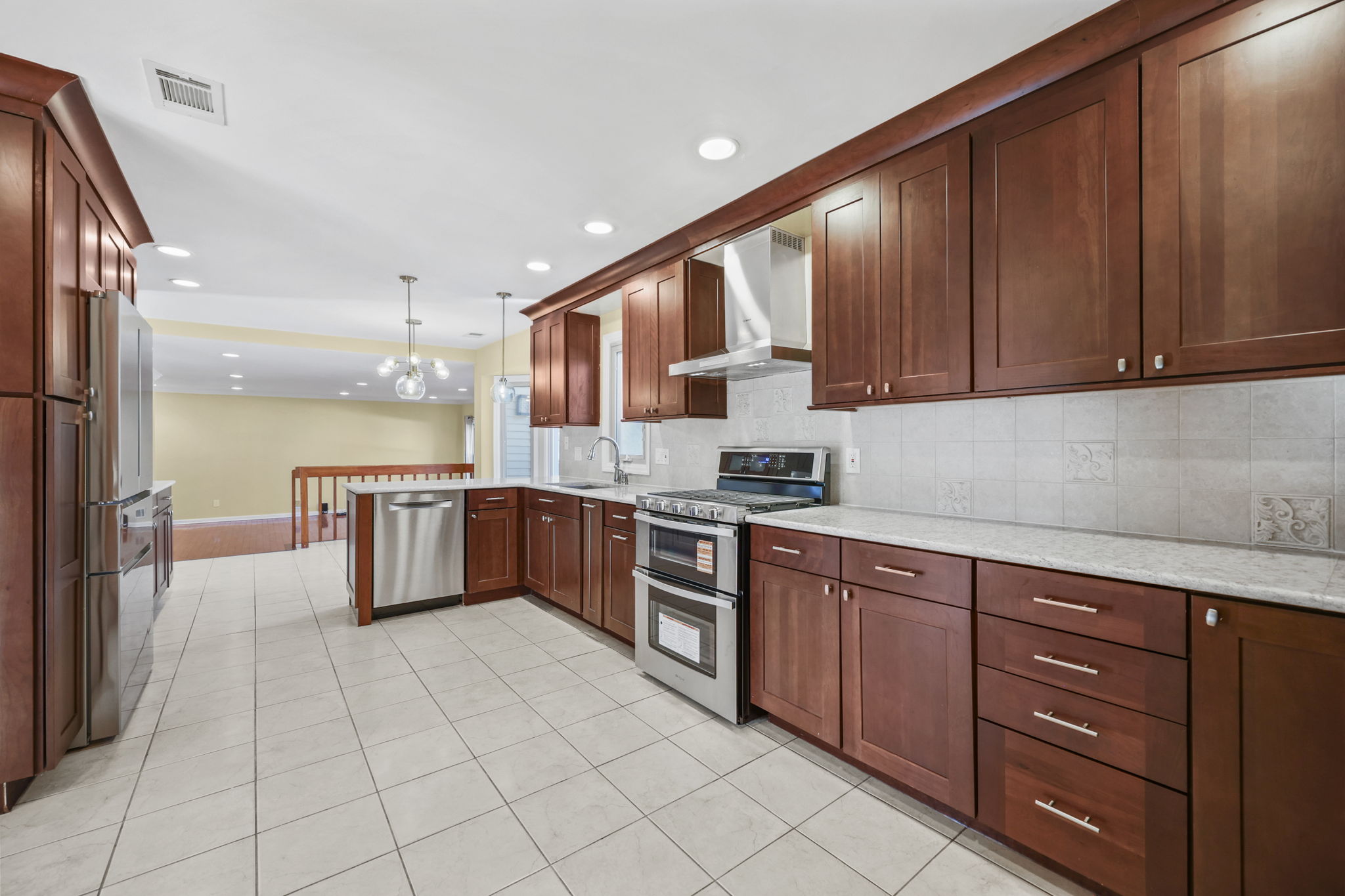  27 Meadow Lane - 物件實景