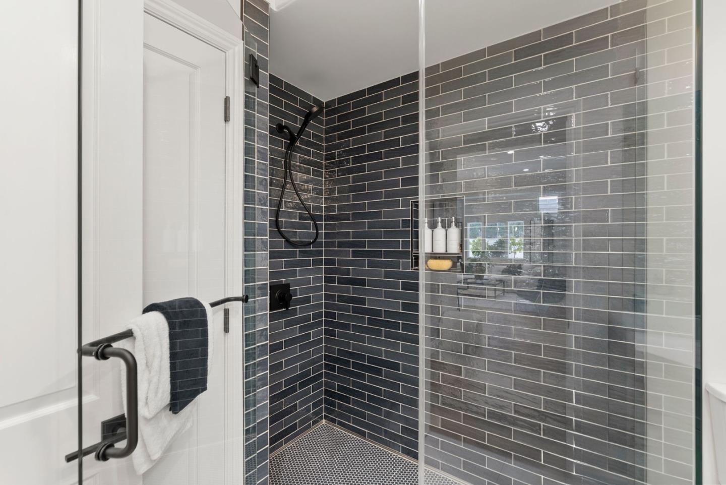 Palo Alto, California, 94306, United States, 2 Bedrooms Bedrooms, ,2 BathroomsBathrooms,Residential,For Sale,1804042