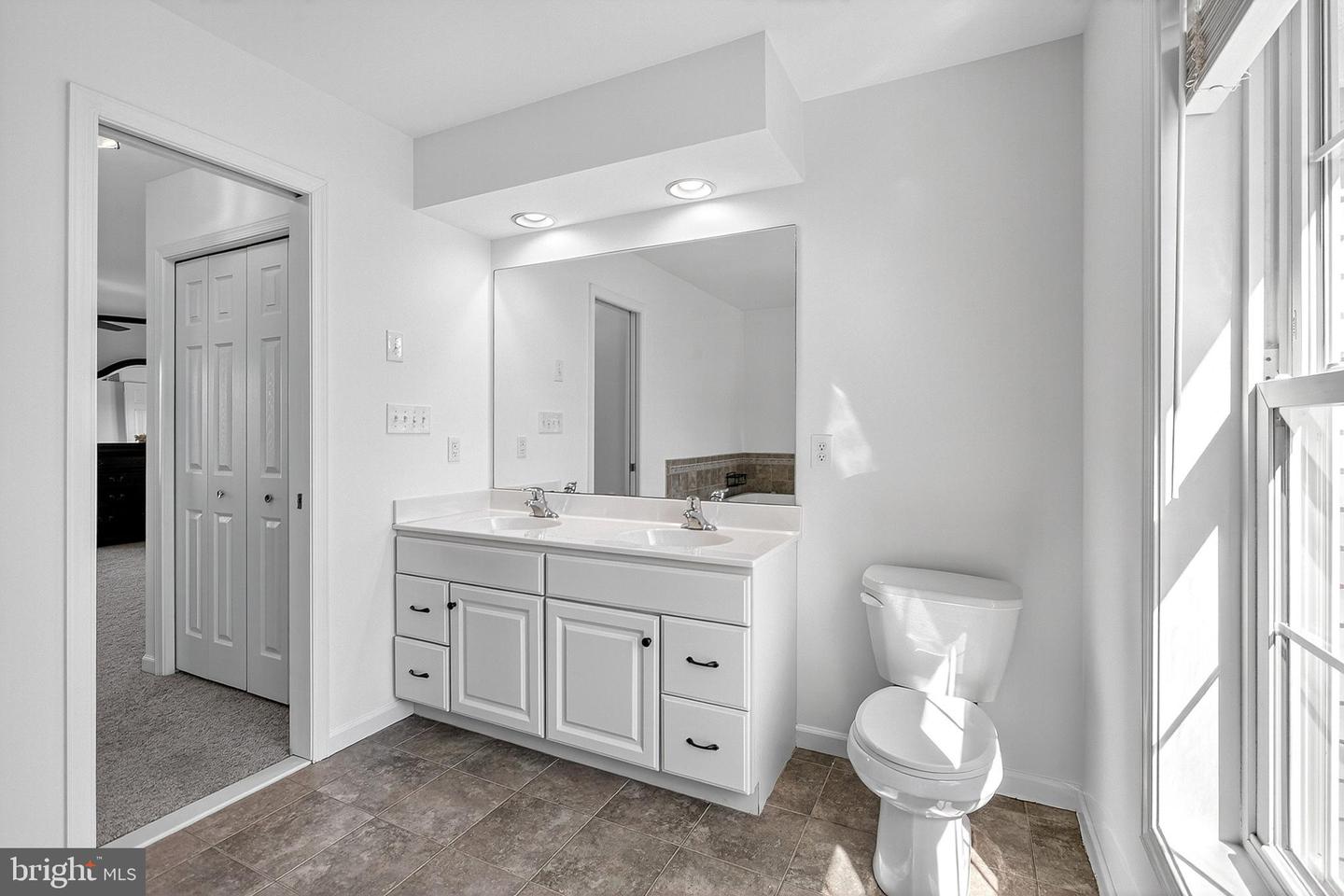 LINCOLN UNIVERSITY, Pennsylvania, 19352, United States, 4 Bedrooms Bedrooms, ,3 BathroomsBathrooms,Residential,For Sale,1989954