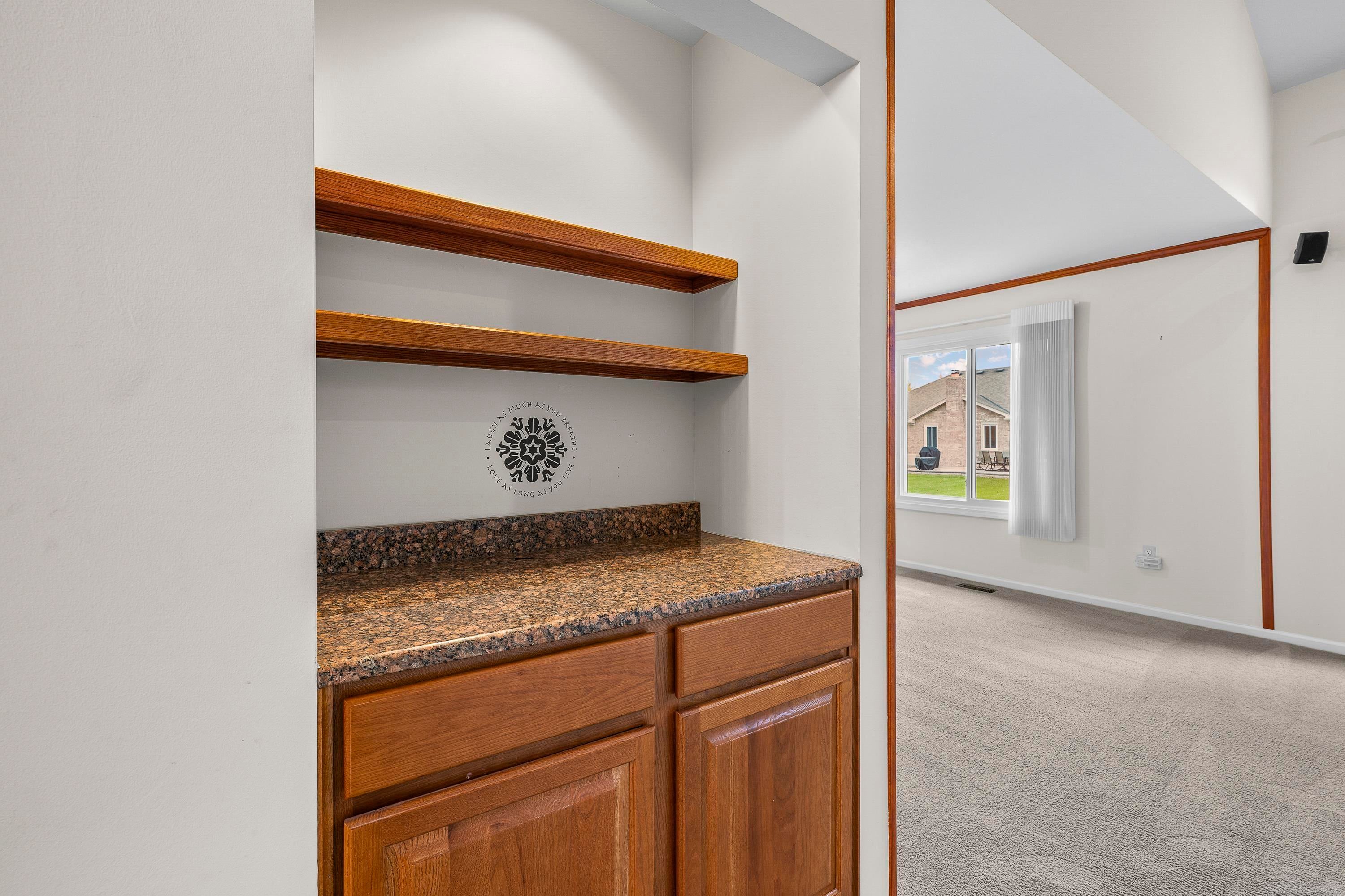 Shelby Twp, Michigan, 48315, United States, 4 Bedrooms Bedrooms, ,4 BathroomsBathrooms,Residential,For Sale,1987428