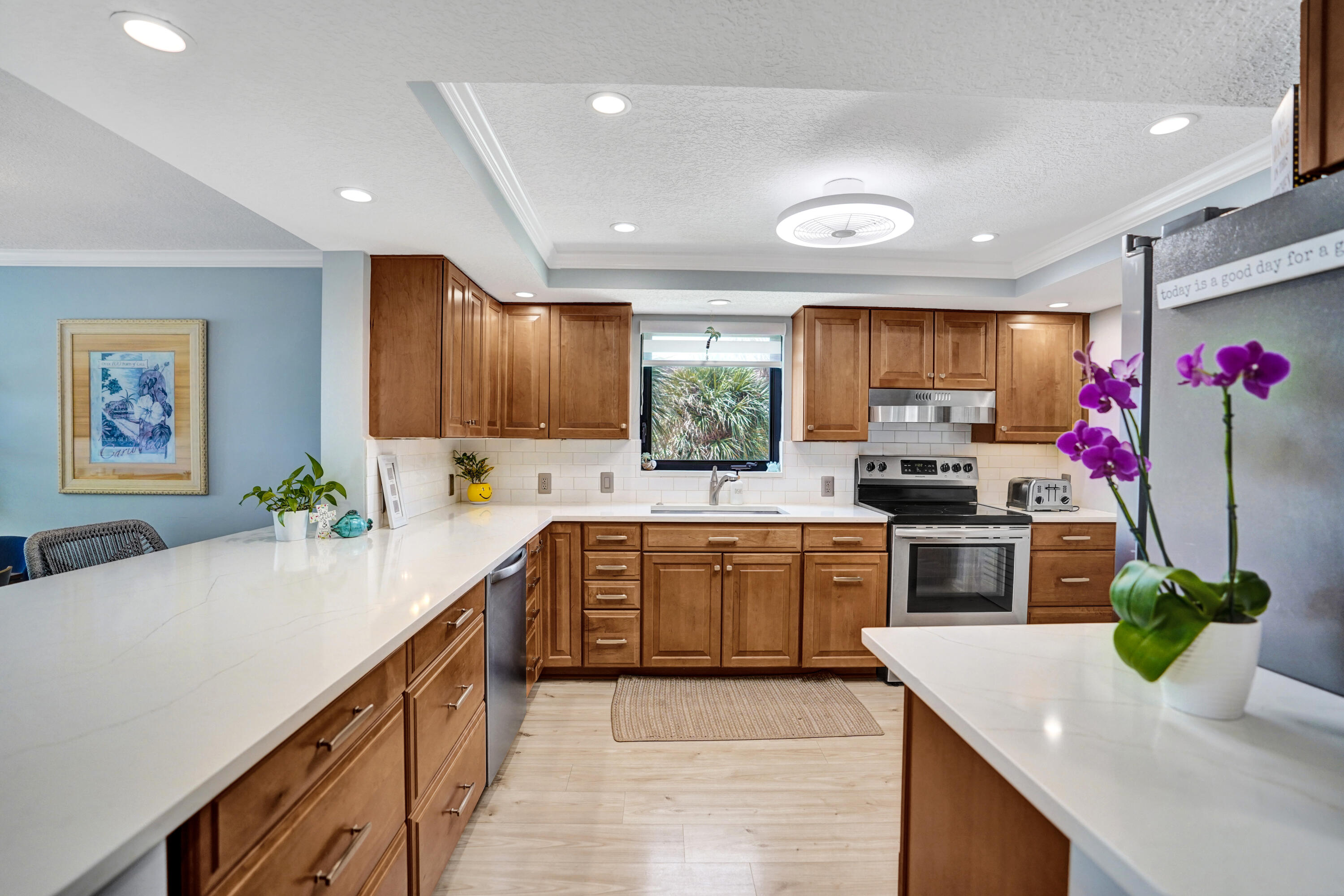Boynton Beach, Florida, 33435, United States, 2 Bedrooms Bedrooms, ,2 BathroomsBathrooms,Residential,For Sale,1849946