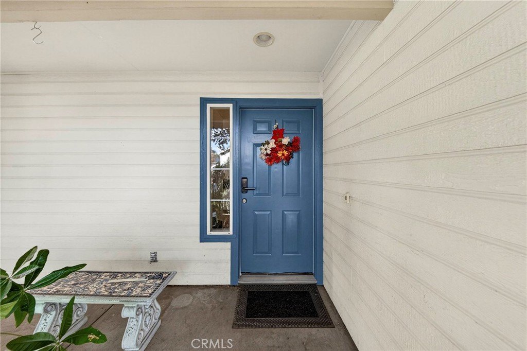 La Crescenta, California, 91214, United States, 4 Bedrooms Bedrooms, ,3 BathroomsBathrooms,Residential,For Sale,1997166