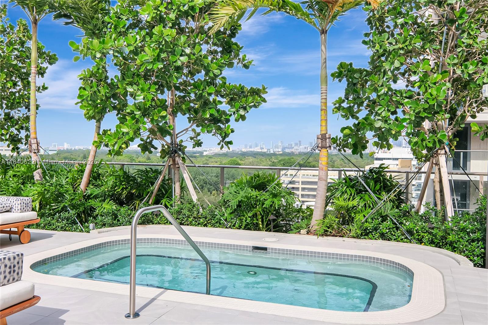 Miami, Florida, 33133, United States, 4 Bedrooms Bedrooms, ,4 BathroomsBathrooms,Residential,For Sale,1898315