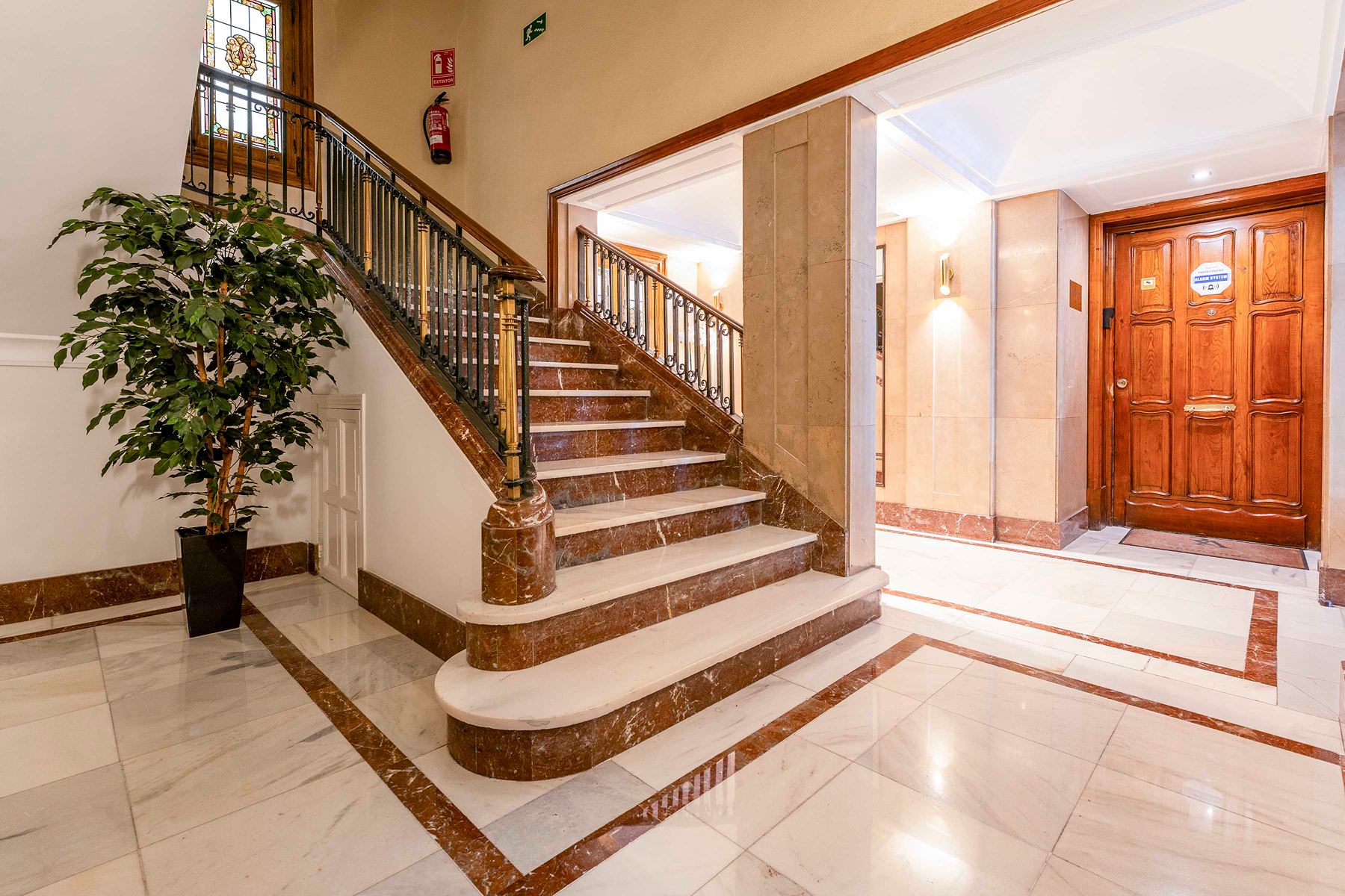  Penthouse to renovate in Trafalgar, Chamberí - 物件實景