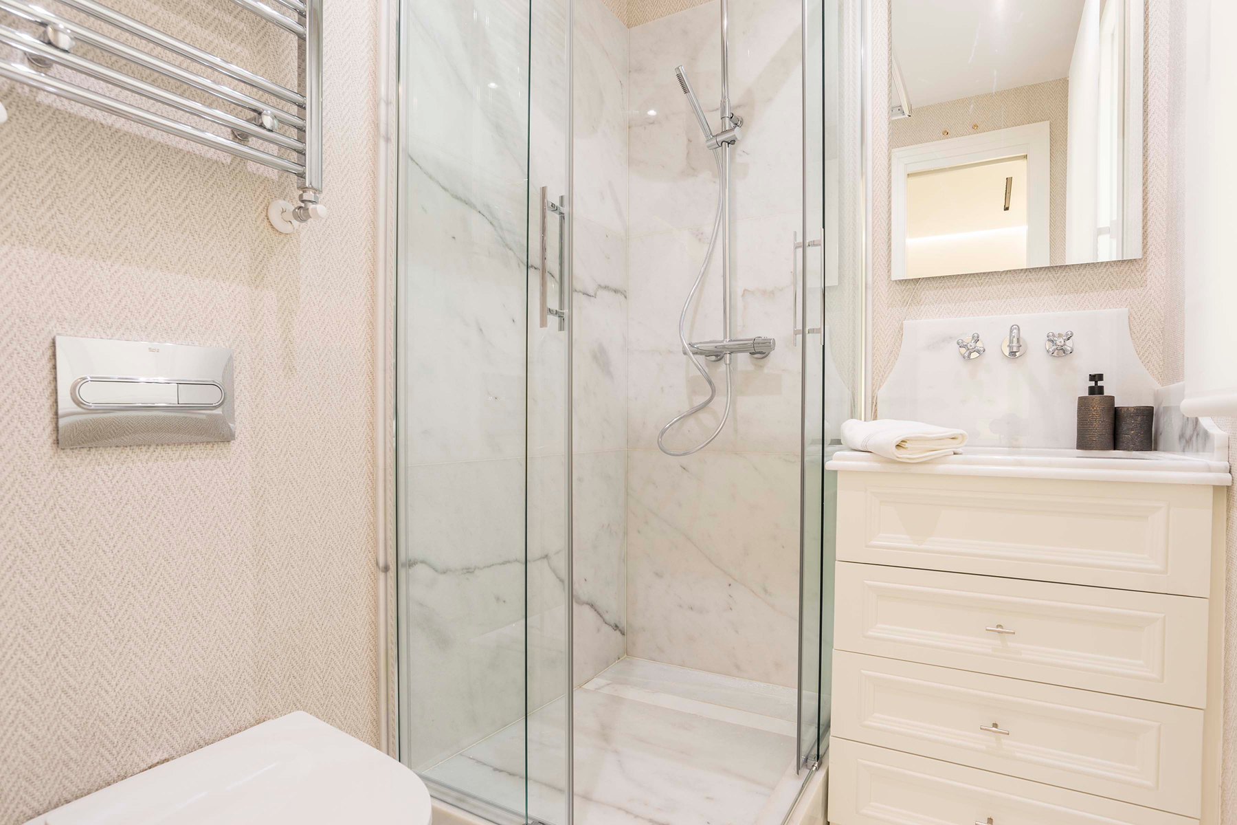  Exclusive renovated home in the heart of the Salamanca neighborhood - 物件實景