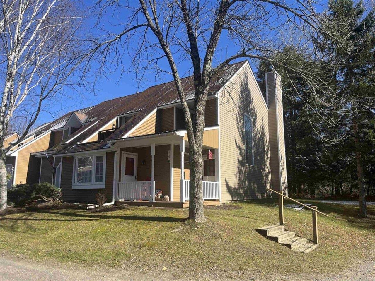 Warren, Vermont, 05674, United States, 3 Bedrooms Bedrooms, ,2 BathroomsBathrooms,Residential,For Sale,2001814