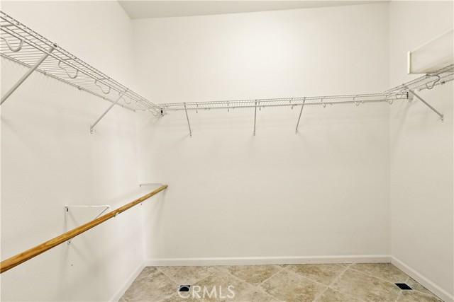 Chowchilla, California, 93610, United States, 5 Bedrooms Bedrooms, ,4 BathroomsBathrooms,Residential,For Sale,2005891