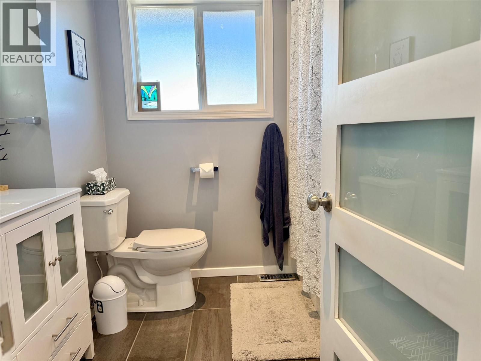 GRAND FORKS, British Columbia, V0H 1H2, CA, 4 Bedrooms Bedrooms, ,1 BathroomBathrooms,Residential,For Sale,1918245