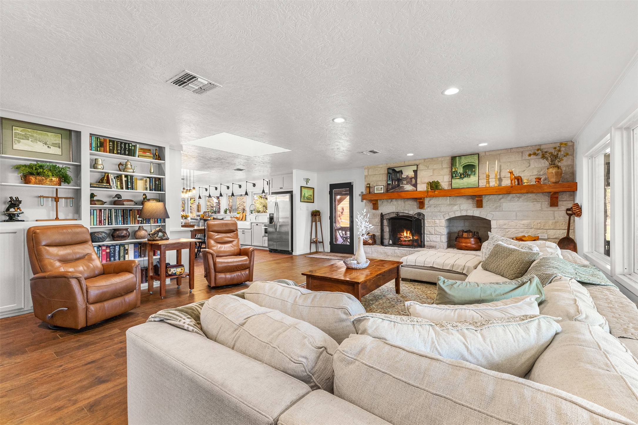  8787 Locke Road - 物件實景