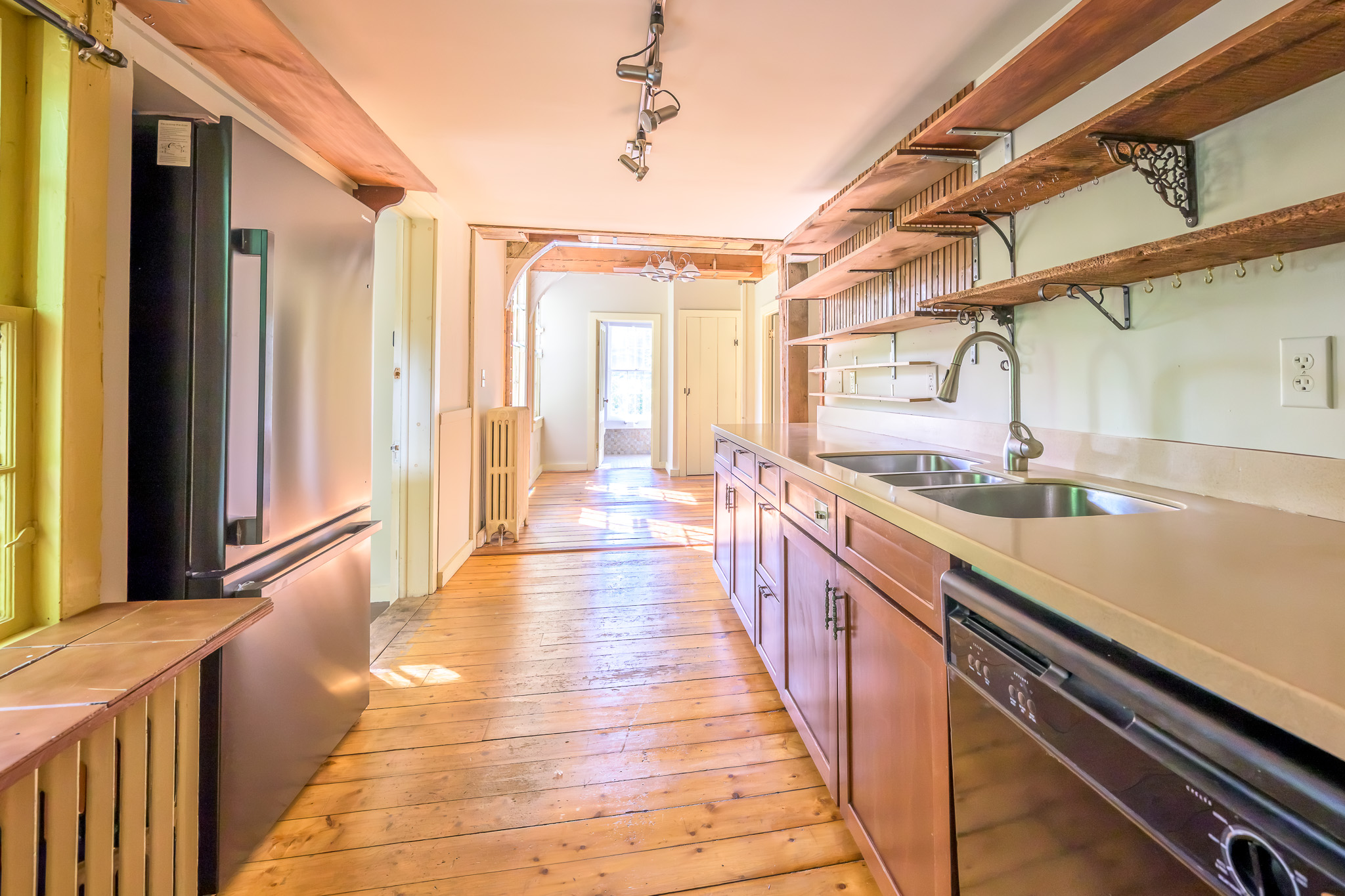  39 Hudson Street, Kinderhook, NY 12106 - 物件實景