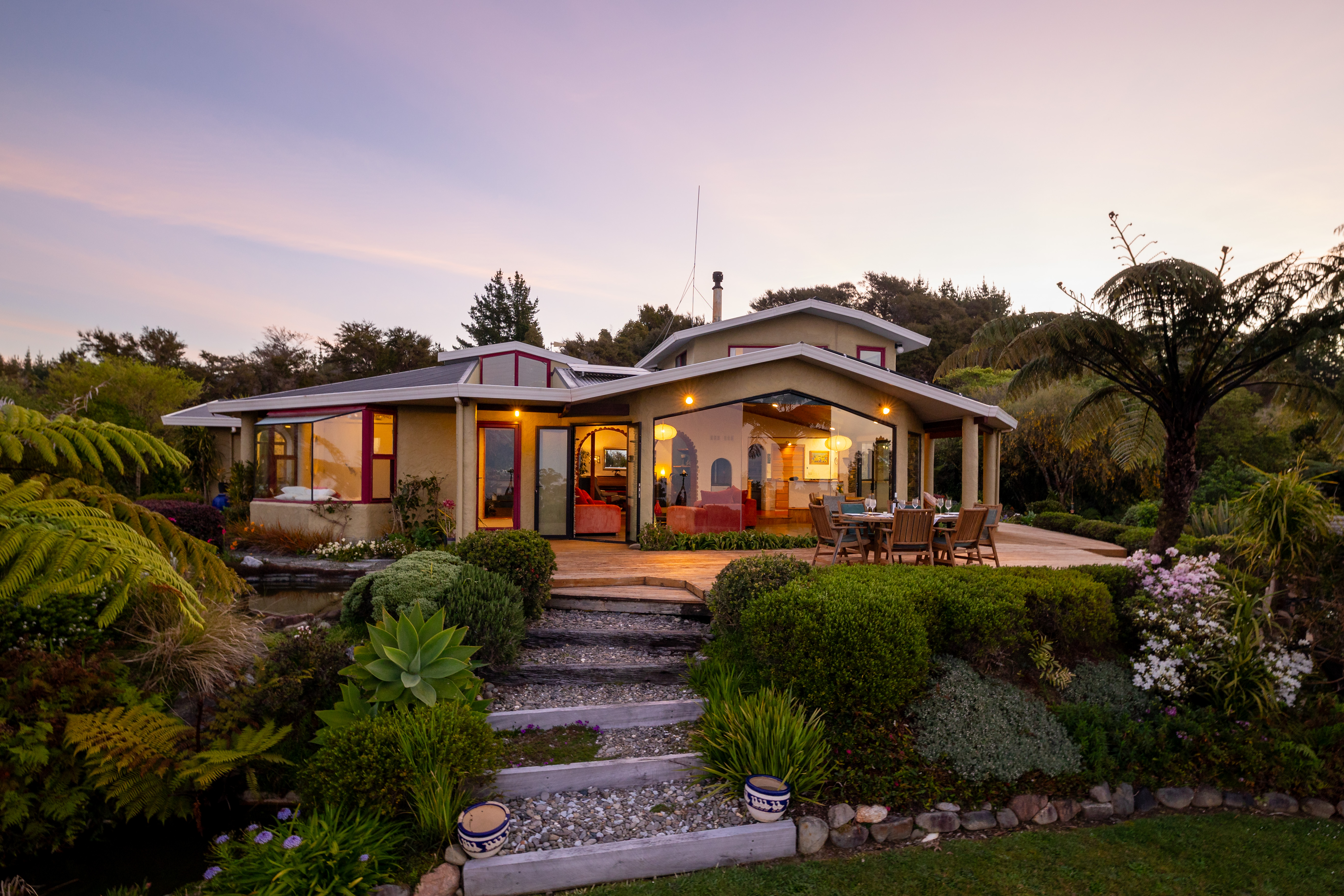  335 Patons Rock Road, Golden Bay - 物件實景