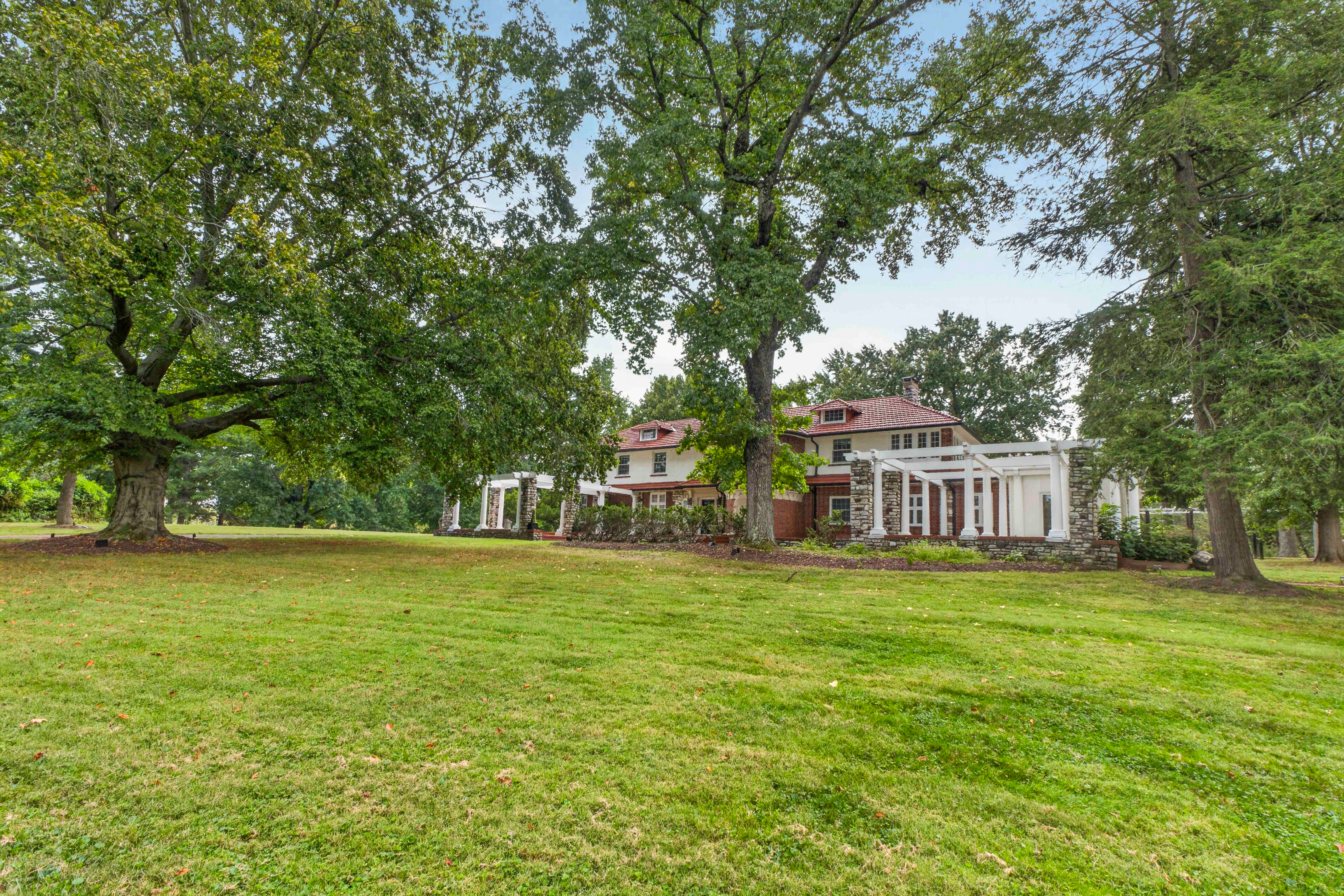  Stunning Spanish Revival Estate in Ladue - 物件實景