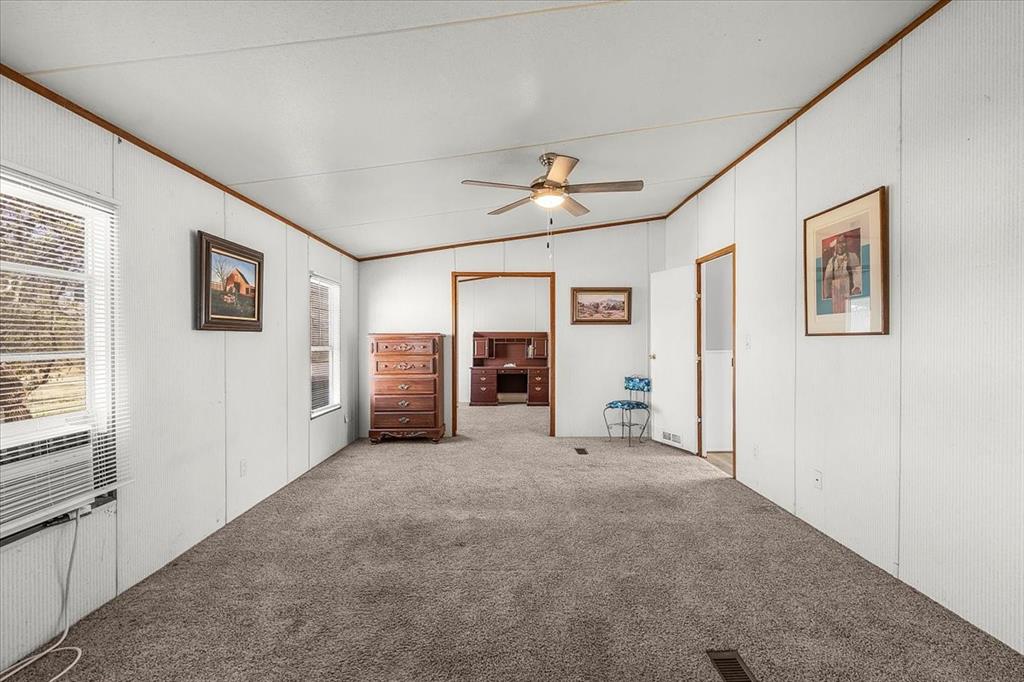 Santo, Texas, 76472, United States, 4 Bedrooms Bedrooms, ,2 BathroomsBathrooms,Residential,For Sale,2001461