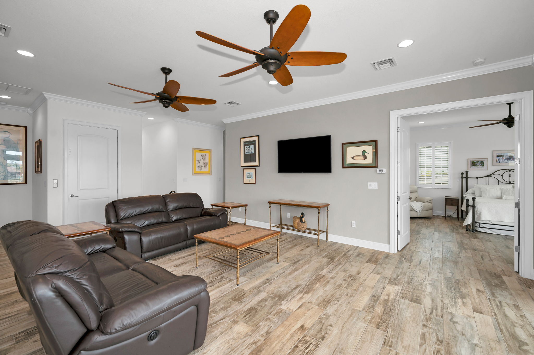 Treasure Island, Florida, 33706, United States, 3 Bedrooms Bedrooms, ,3 BathroomsBathrooms,Residential,For Sale,1974572