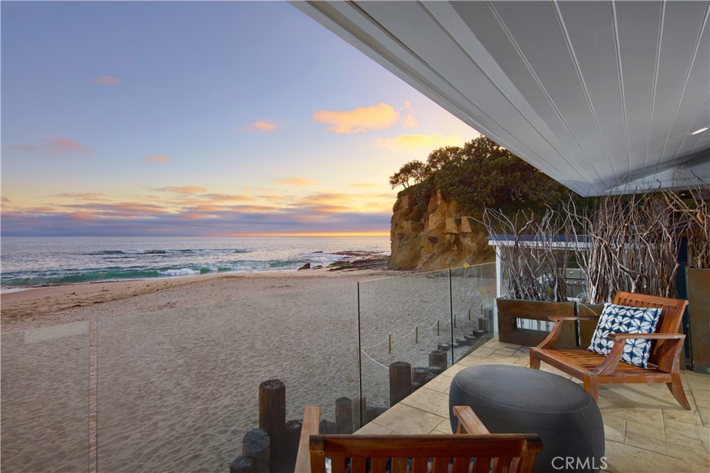 2800 Ocean Front, Laguna Beach, California, 92651, United States, 8 Bedrooms Bedrooms, ,8 BathroomsBathrooms,Residential,For Sale,2800 Ocean Front,1555141
