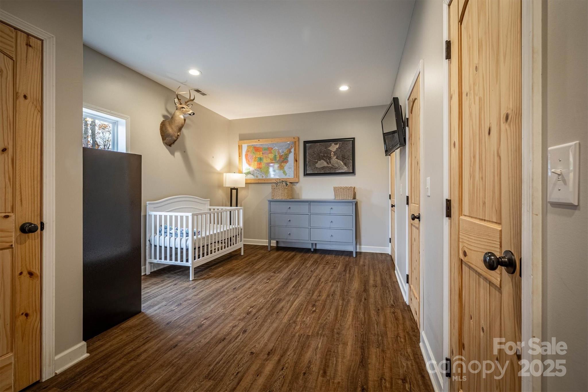 Lenoir, North Carolina, 28645, United States, 3 Bedrooms Bedrooms, ,3 BathroomsBathrooms,Residential,For Sale,1992065