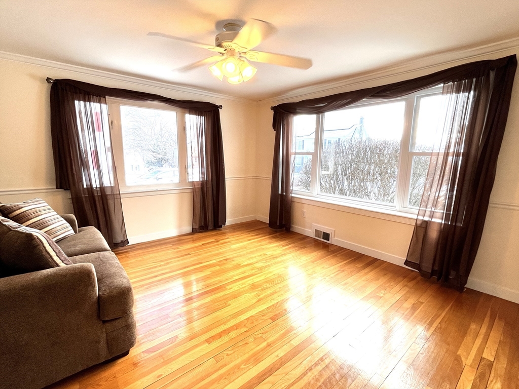 Fitchburg, Massachusetts, 01420, United States, 3 Bedrooms Bedrooms, ,3 BathroomsBathrooms,Residential,For Sale,2005114