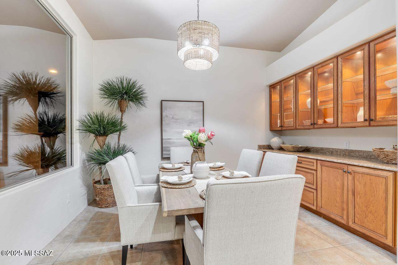 Tucson, Arizona, 85718, United States, 3 Bedrooms Bedrooms, ,4 BathroomsBathrooms,Residential,For Sale,1987862