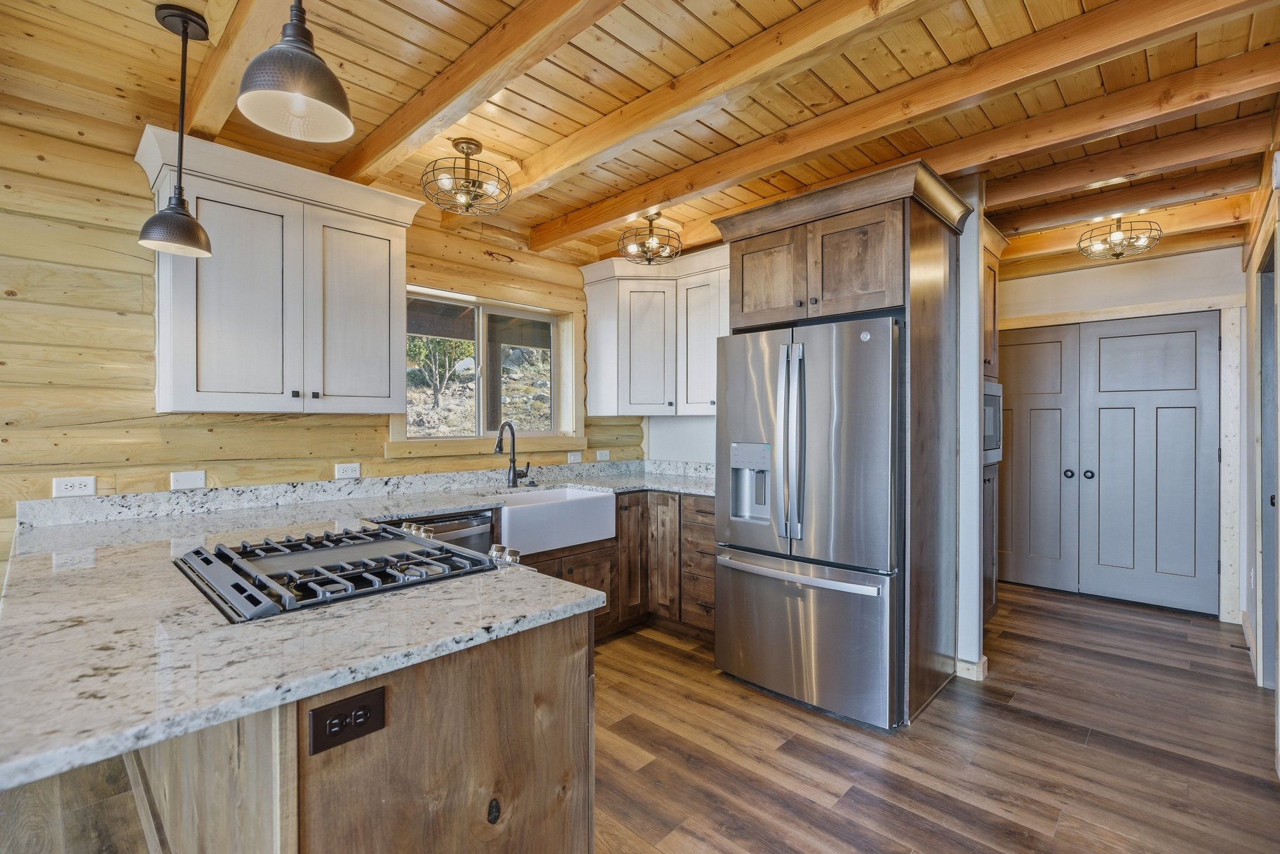  Cedar Highlands Cabin With Stunning Views - 物件實景
