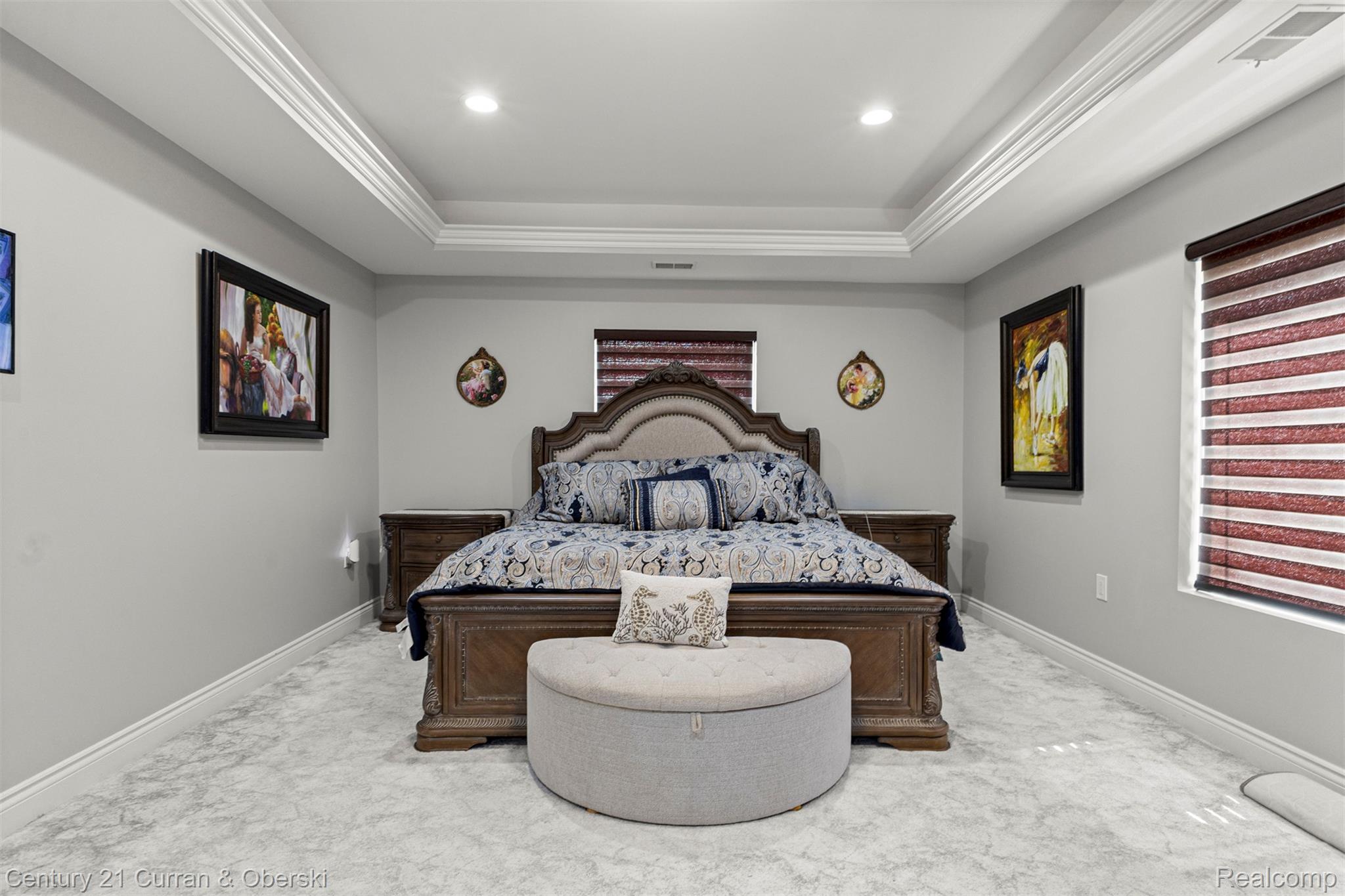 Dearborn Heights, Michigan, 48127, United States, 4 Bedrooms Bedrooms, ,5 BathroomsBathrooms,Residential,For Sale,1924590