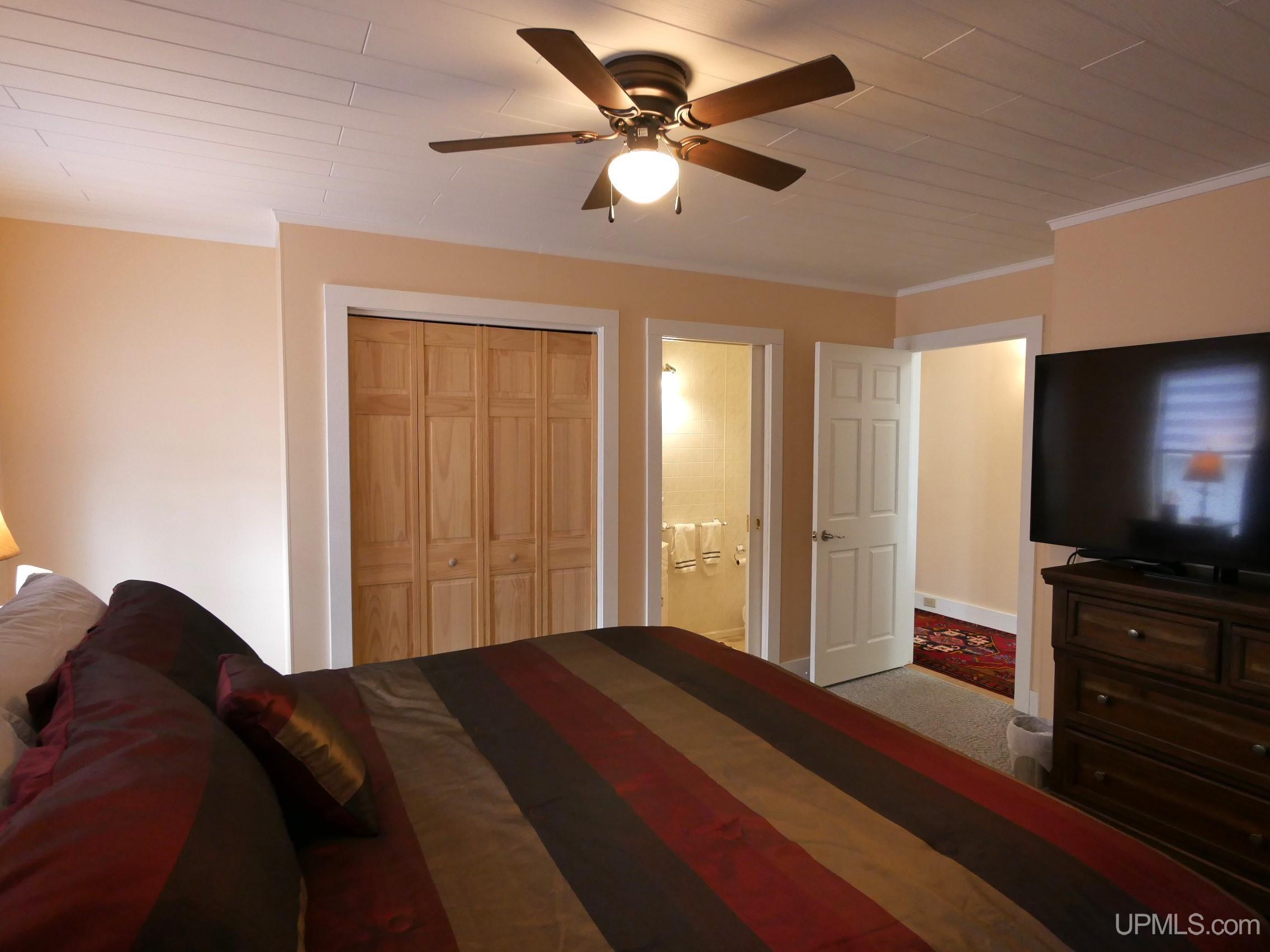 Lake Linden, Michigan, 49945, United States, 3 Bedrooms Bedrooms, ,3 BathroomsBathrooms,Residential,For Sale,1881345
