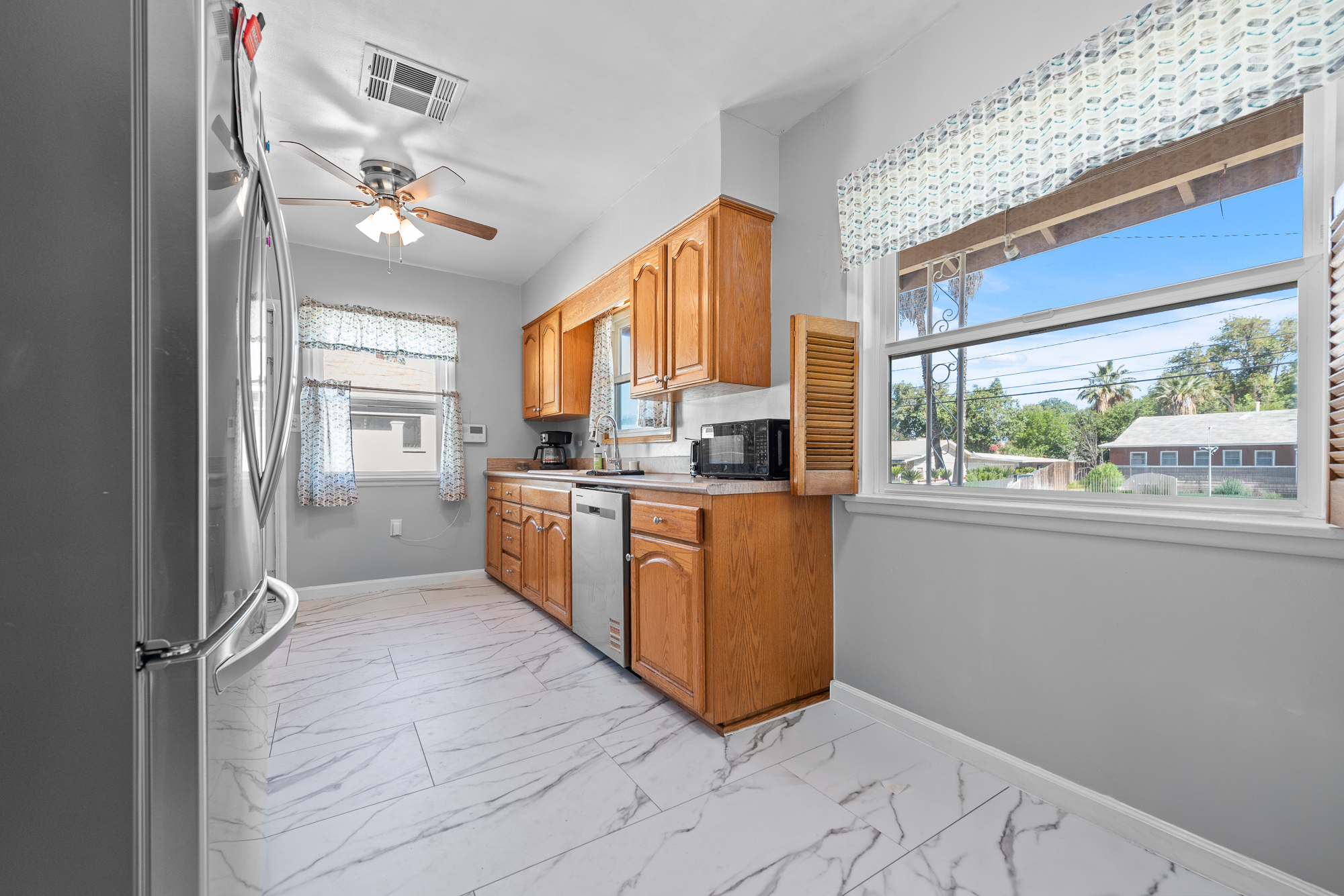 4734 Sierra Street, Riverside, CA 92504 - 物件實景