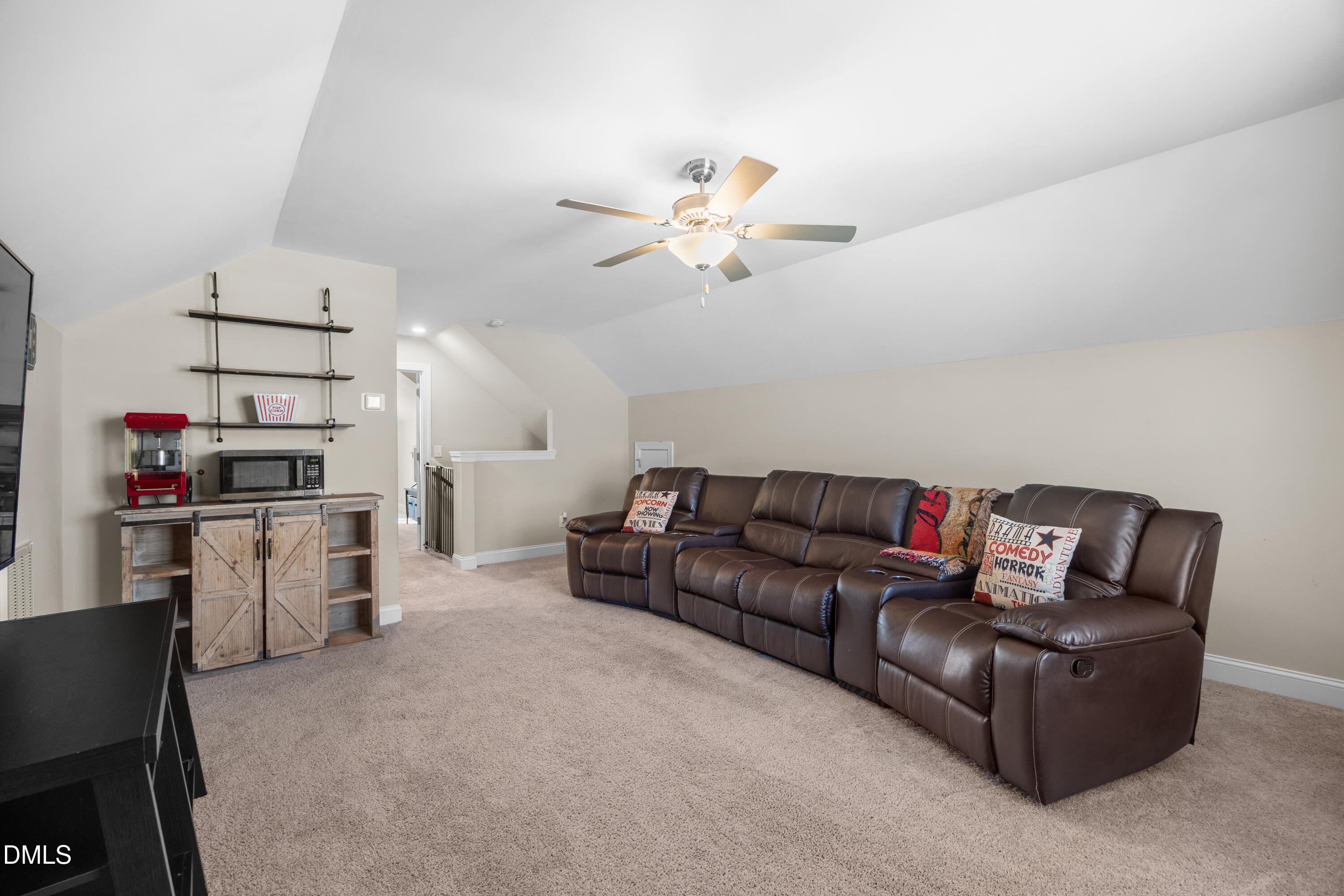 Fuquay Varina, North Carolina, 27526, United States, 5 Bedrooms Bedrooms, ,4 BathroomsBathrooms,Residential,For Sale,1990818